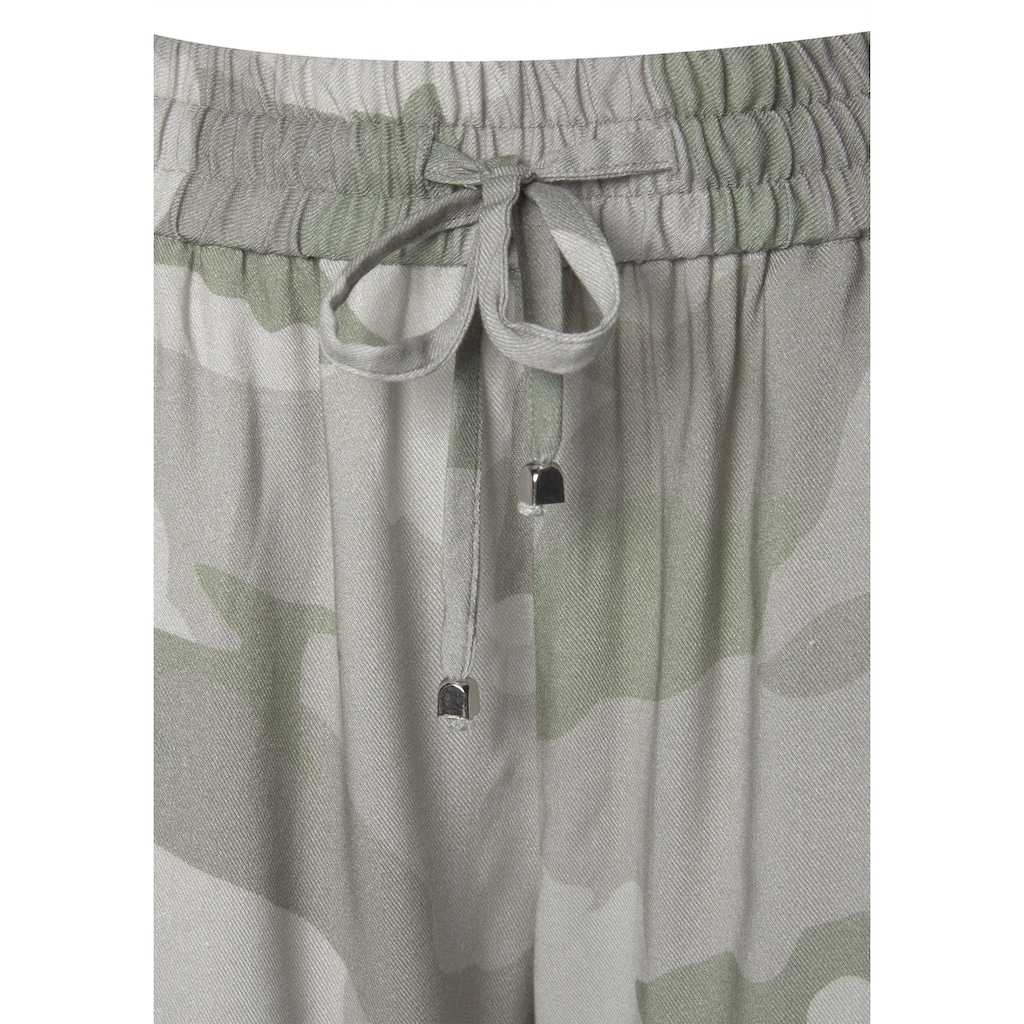 LASCANA Jogger Pants, in Camouflage-Optik