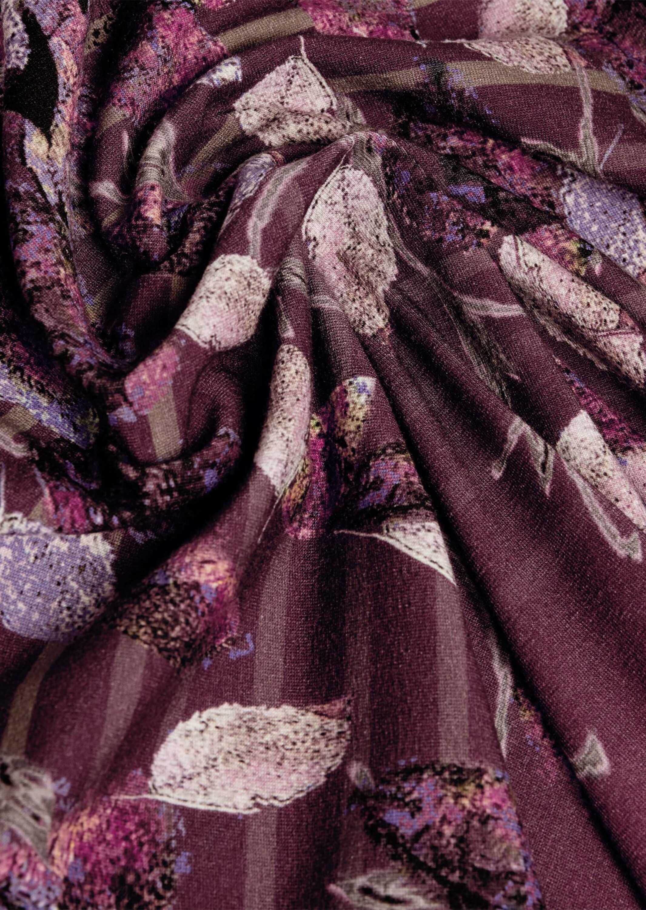 GOLDNER Print-Shirt »Kurzgröße Druckshirt in kraftvollen Farben« Exklusives Muster, in unserem Atelier entworfen