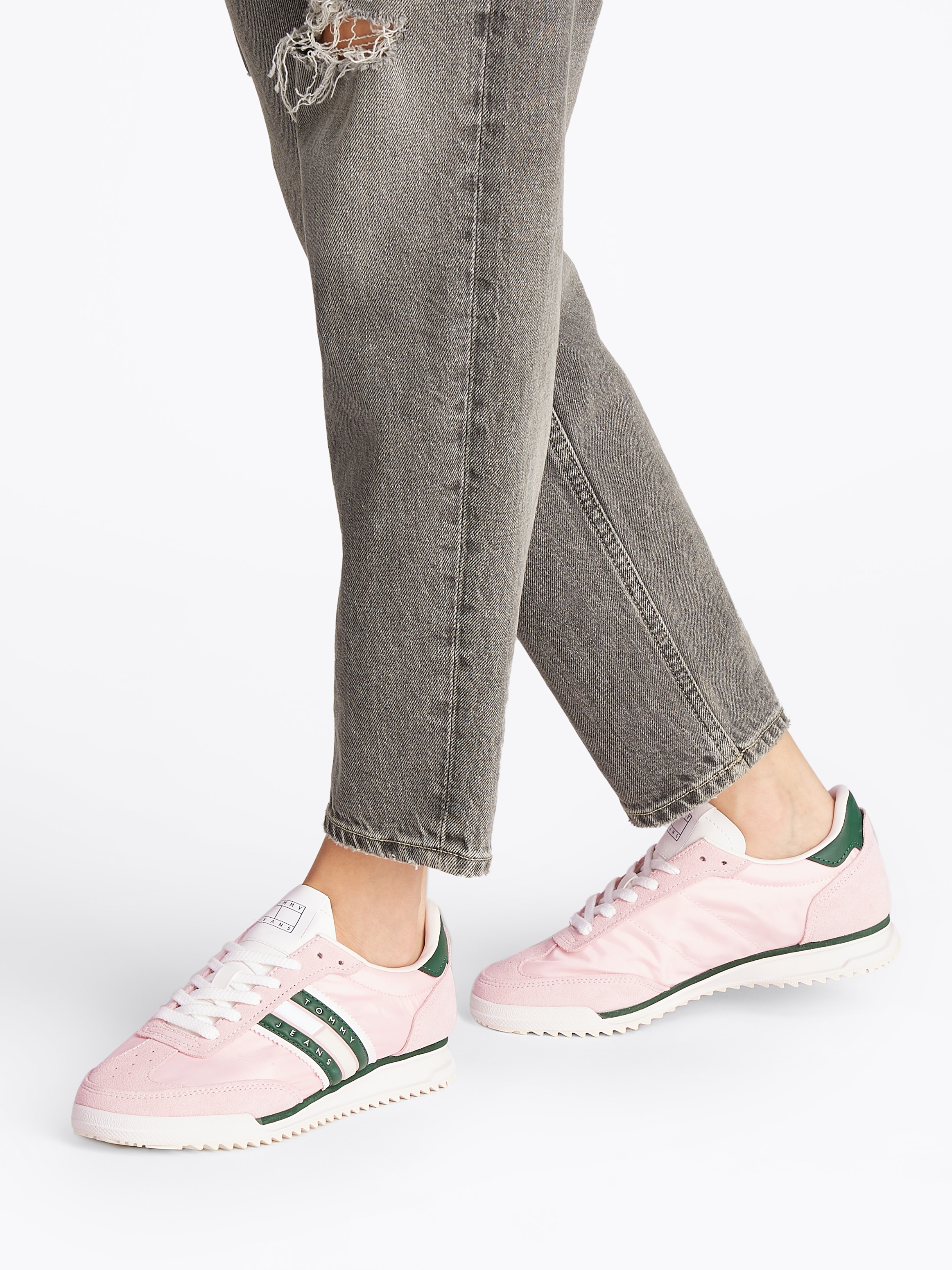 Tommy Jeans Keilsneaker »TJW RETRO RUNNER CLEATED«, Freizeitschuh, Halbschuh, Schnürschuh mit Logoschriftzug