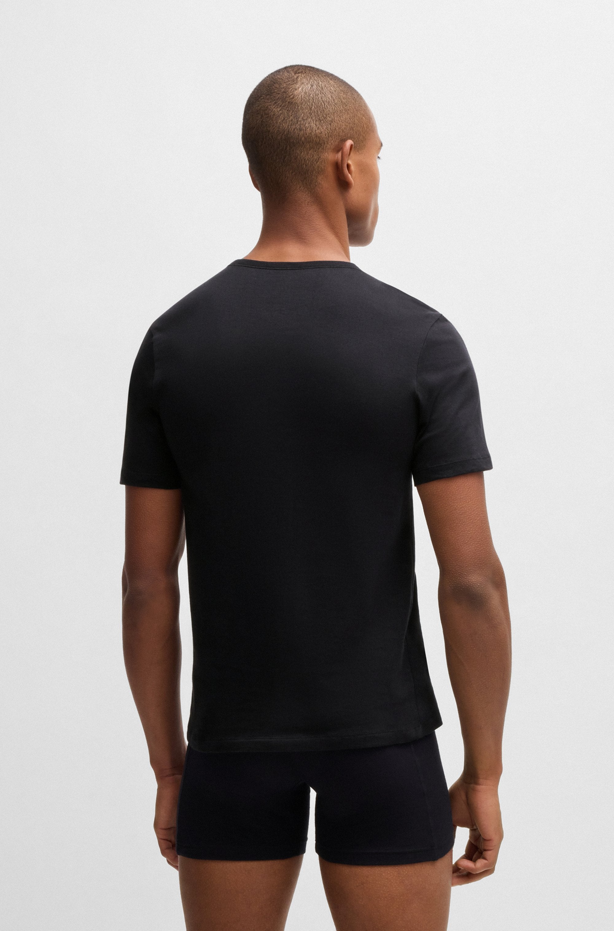 BOSS T-Shirt »TShirtRN 3P Classic«, mit BOSS Stickerei