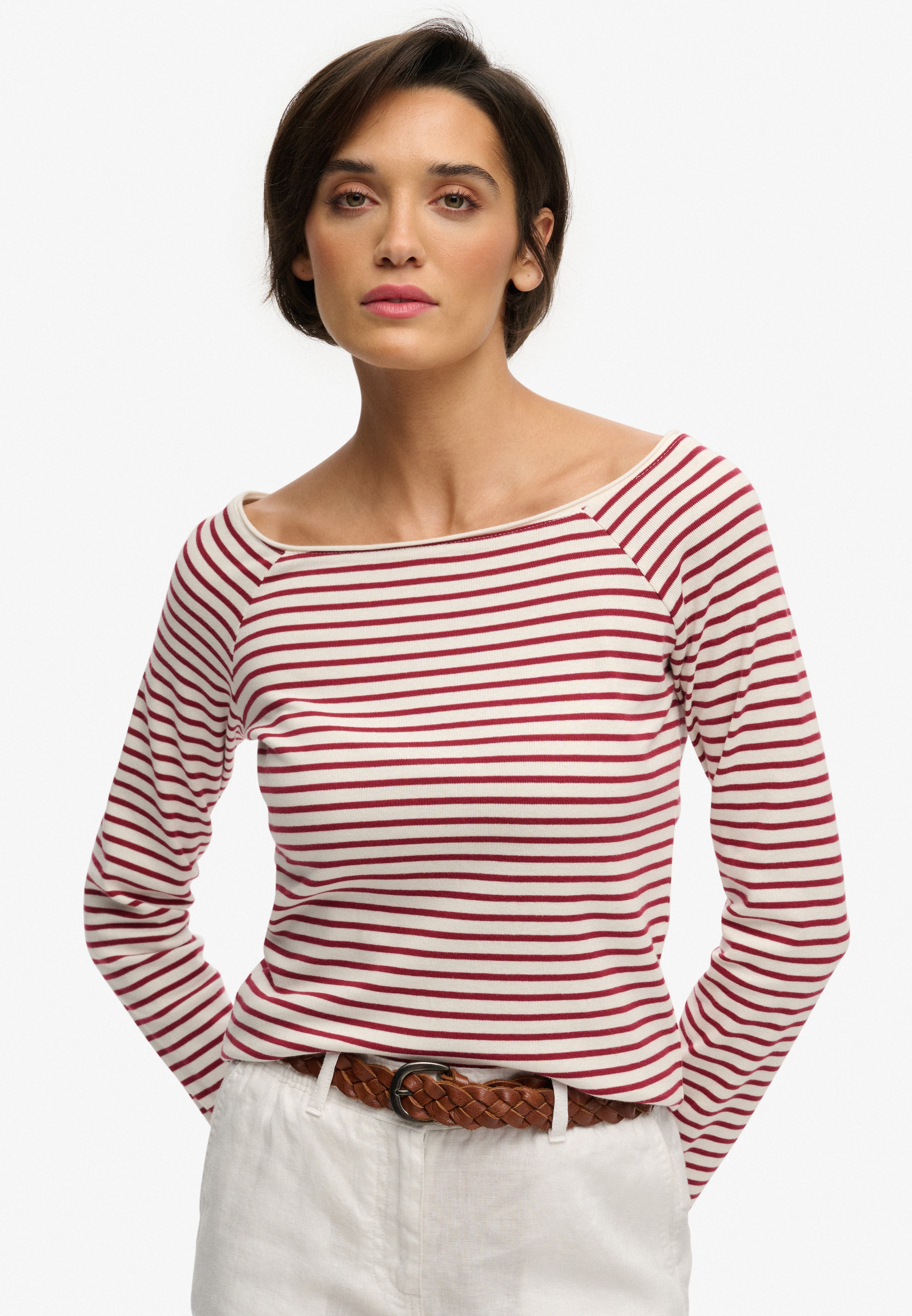 Superdry Langarmshirt »BARDOT OFF SHOULDER TOP« mit U-Boot Ausschnitt und Wellenkante am Bund