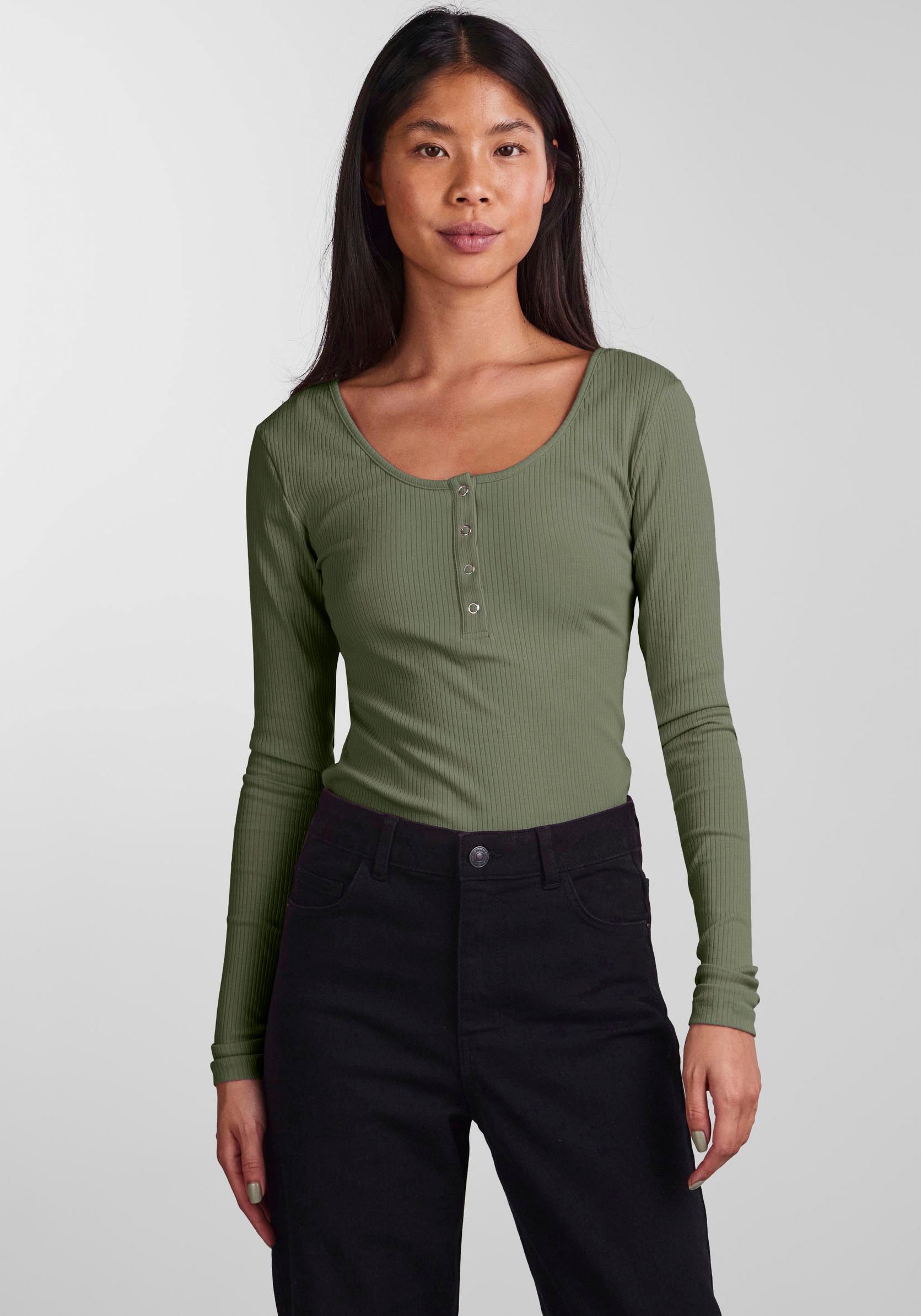 pieces Langarmshirt »PCKITTE LS TOP NOOS BC« Baumwollmischung, slim fit