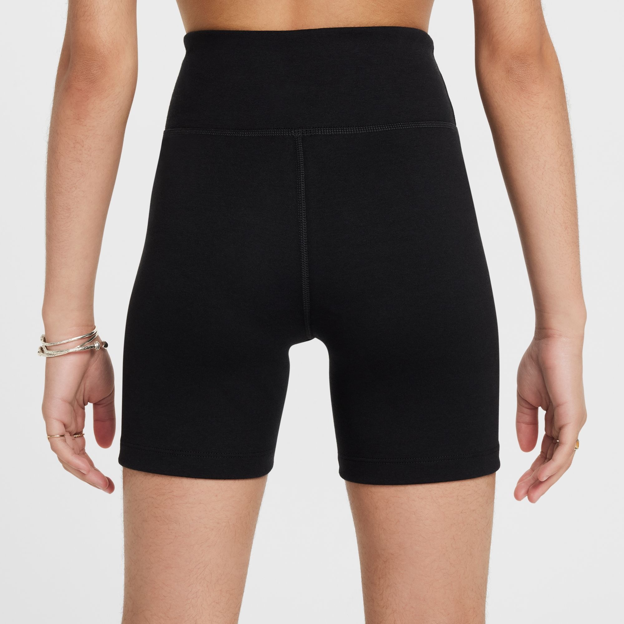 Nike Sportswear Shorts »Nike Sportswear Classic Girls' High-Waisted 5" Biker Shorts«