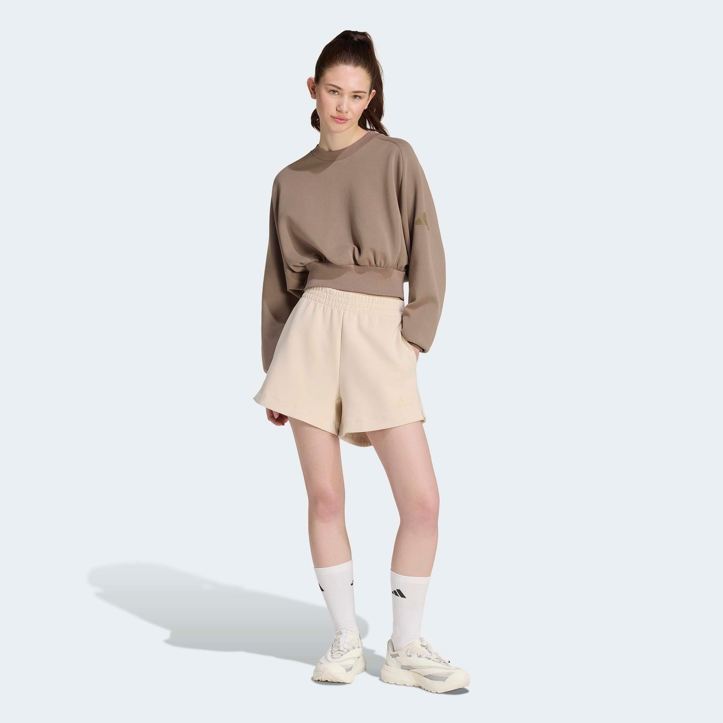 adidas Sportswear Sweatshirt »SOFT LUX, LOCKER GESCHNITTEN«
