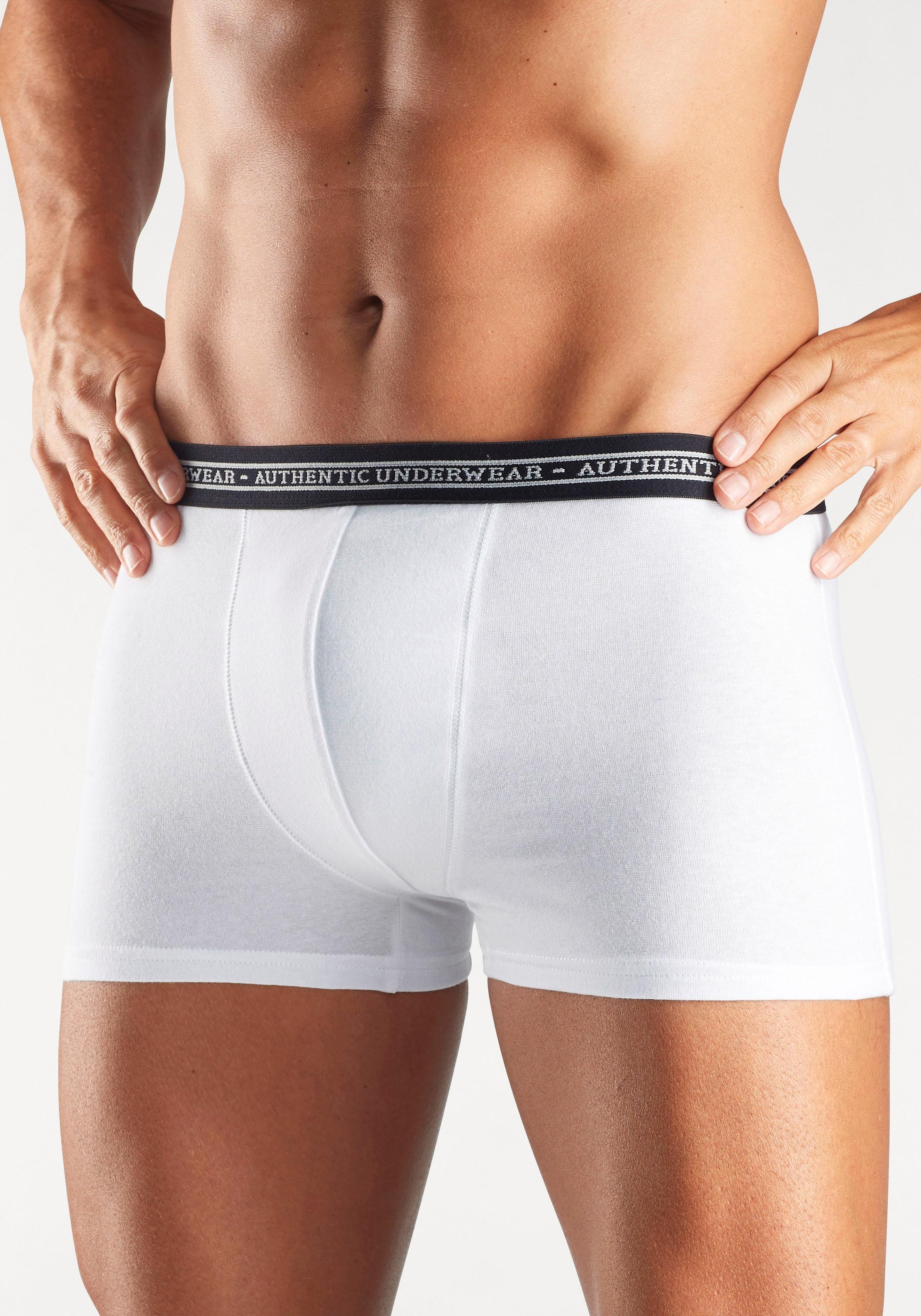 AUTHENTIC UNDERWEAR Boxer, (Packung, 4 bei bestellen Webbund OTTO schwarzer online Logoschriftzug mit St.)