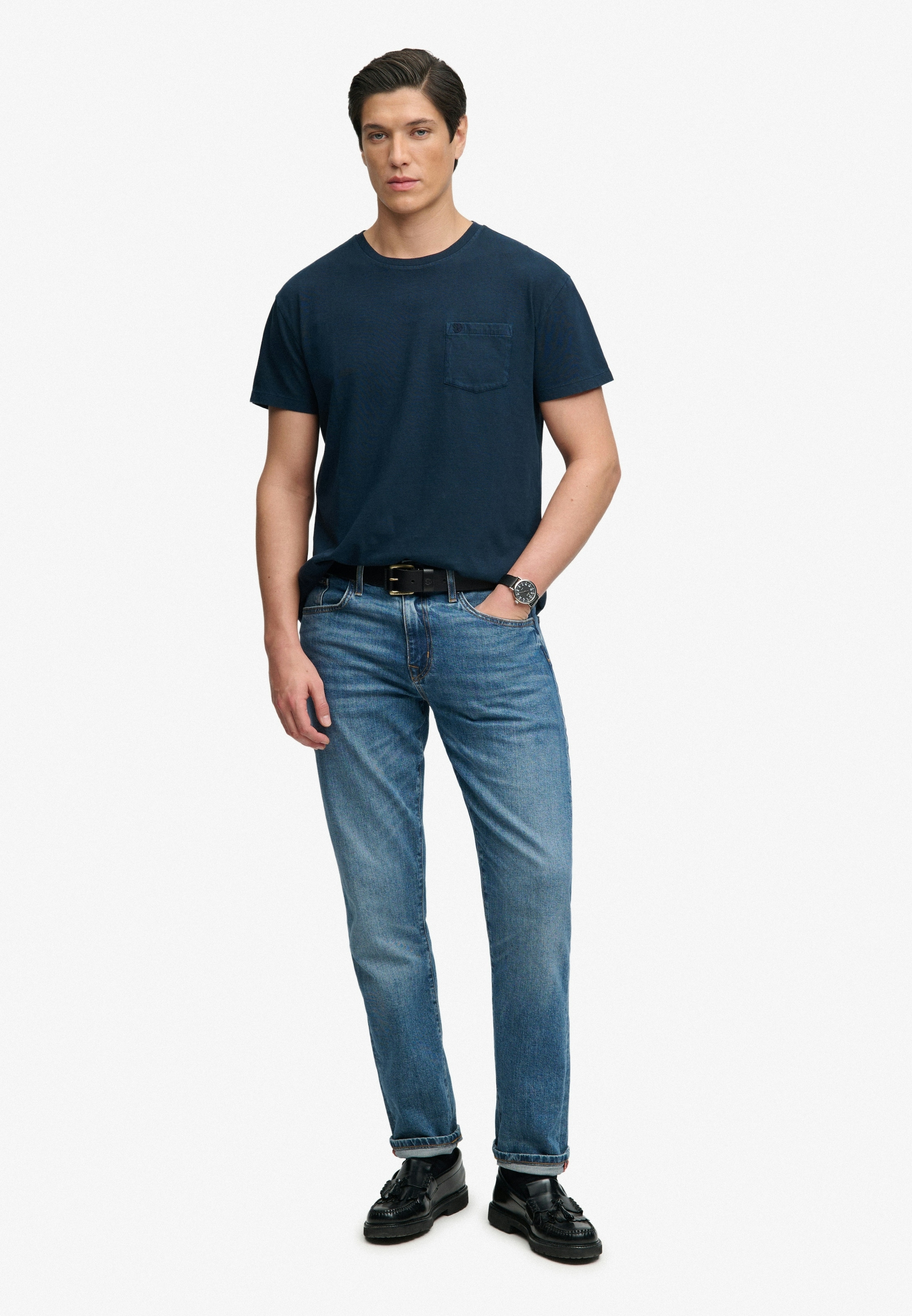 Superdry »COTTON CLASSIC LINEN PKT TEE« Baumwollmischung, relaxed fit aus luftig leichtem Baumwoll-Leinen-Mix