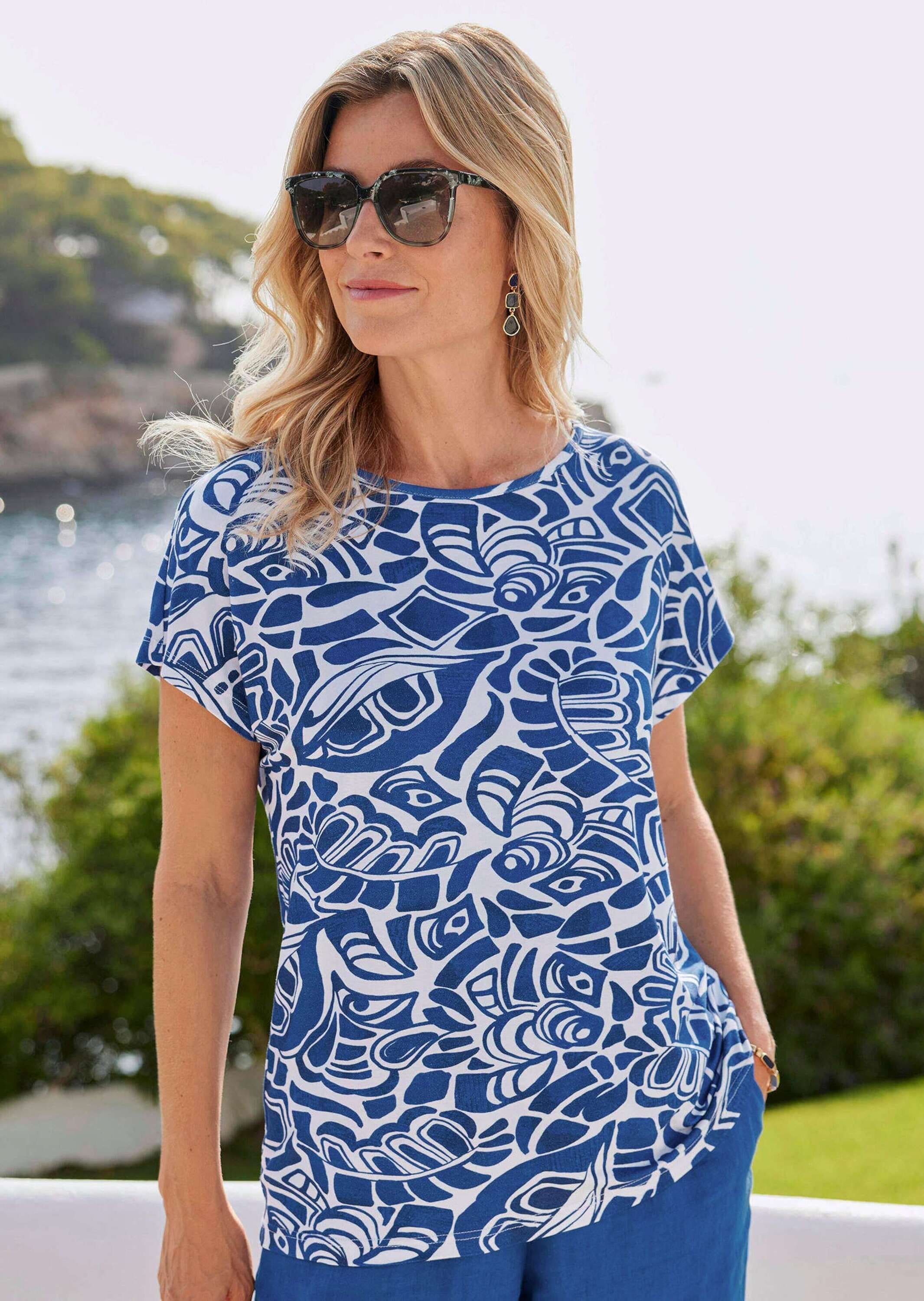 GOLDNER Print-Shirt »Damen Oberteil Ethnoprint Kurzarm« Druck mit Struktureffekt