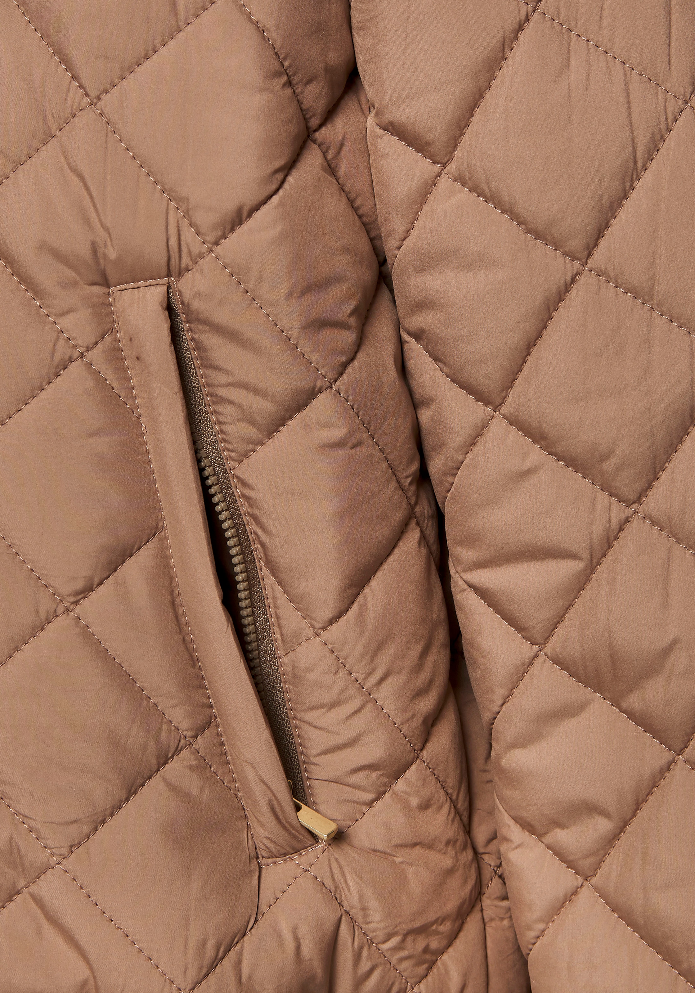 French Connection Steppjacke, mit geripptem Stehkragen