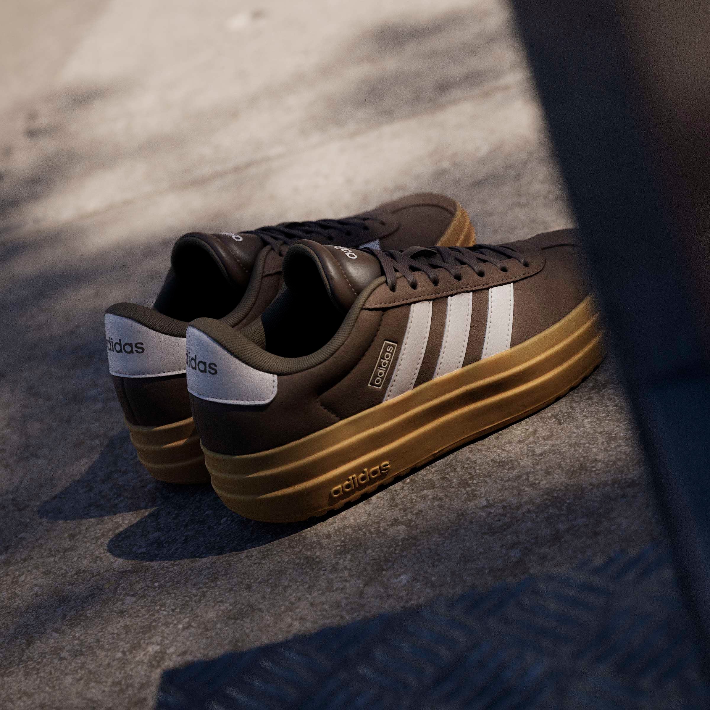 adidas Sportswear Plateausneaker »VL COURT BOLD«  inspiriert vom Design des adidas gazelle bold