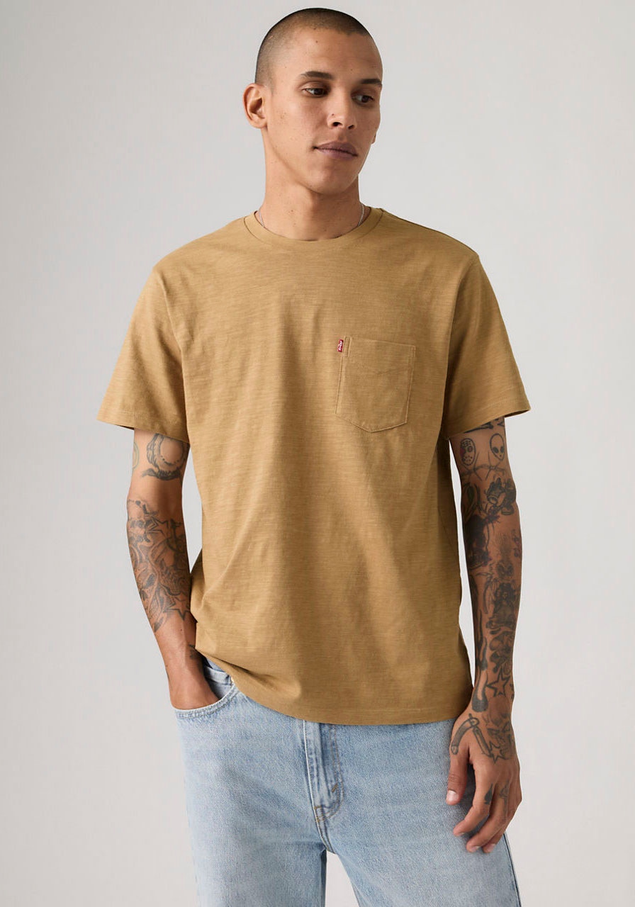 Levi's® T-Shirt »CLASSIC POCKET TEE« mit aufgesetzter Brusttasche