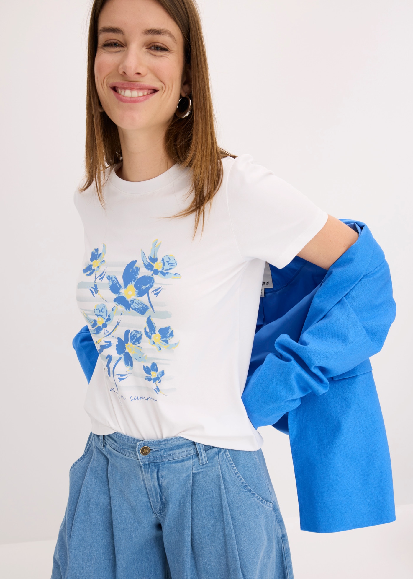 bonprix T-Shirt bequeme Passform, aus Baumwolle und Elasthan, Kurzarm-Design