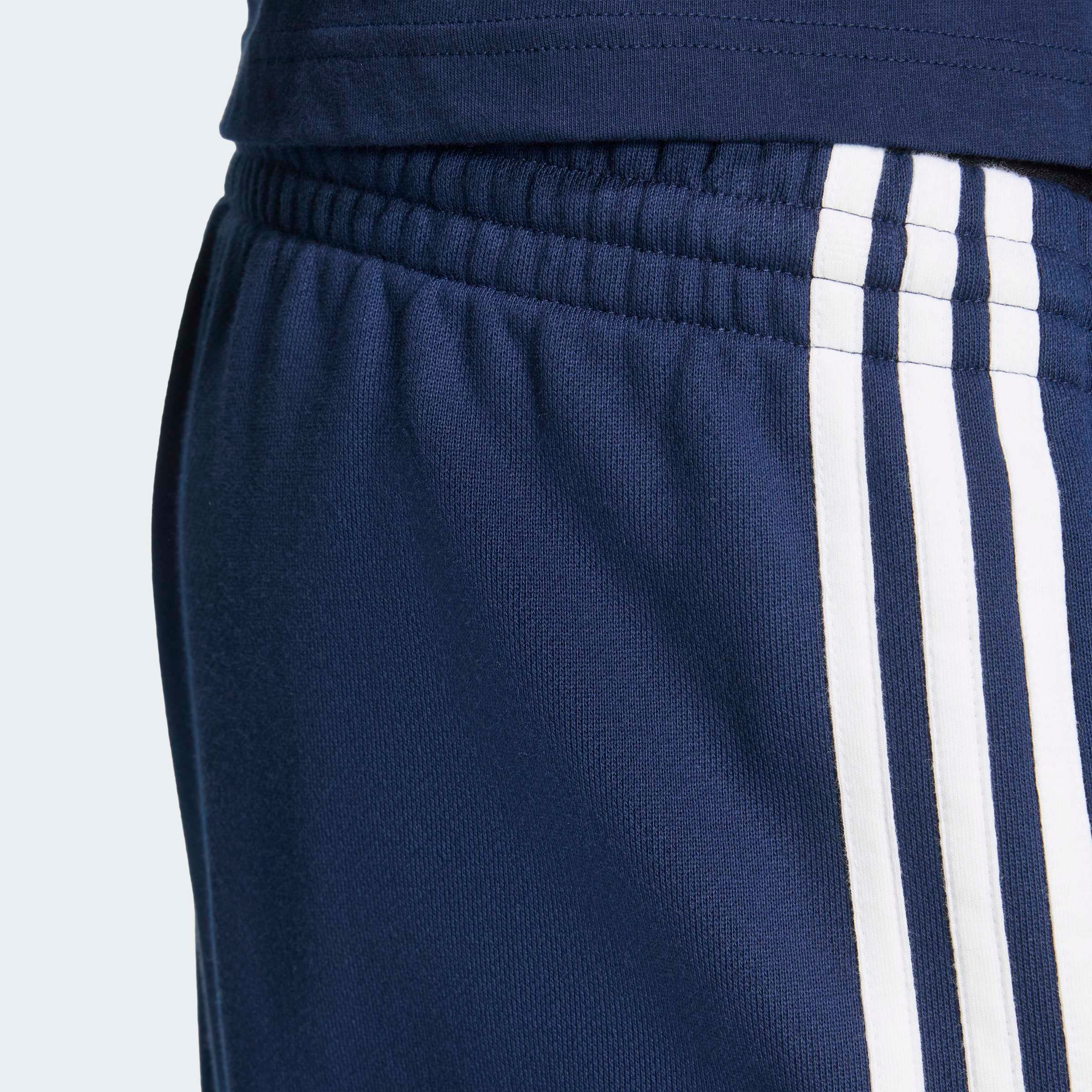 adidas Originals Shorts »3S SHO«  sportlicher Stil, für Straße und Zuhause, aus weichem French Terry