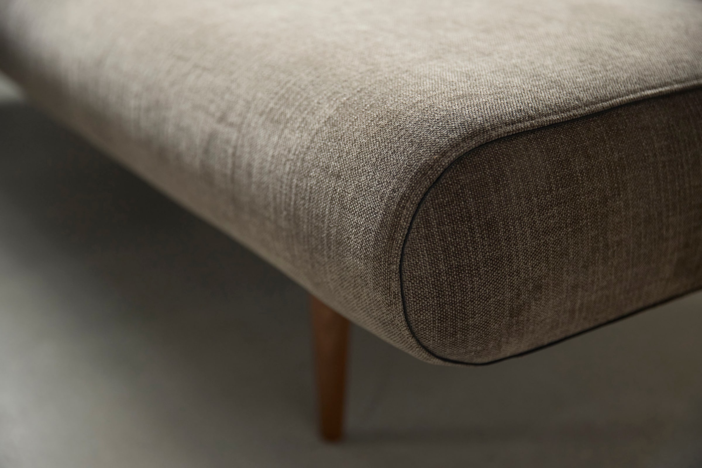 INNOVATION LIVING ™ Schlafsofa »Unfurl Designsofa mit Bettfunktion, bequem, edel und hochwertig«, im Scandinavian Design, mit verstellbarer Rückenlehne
