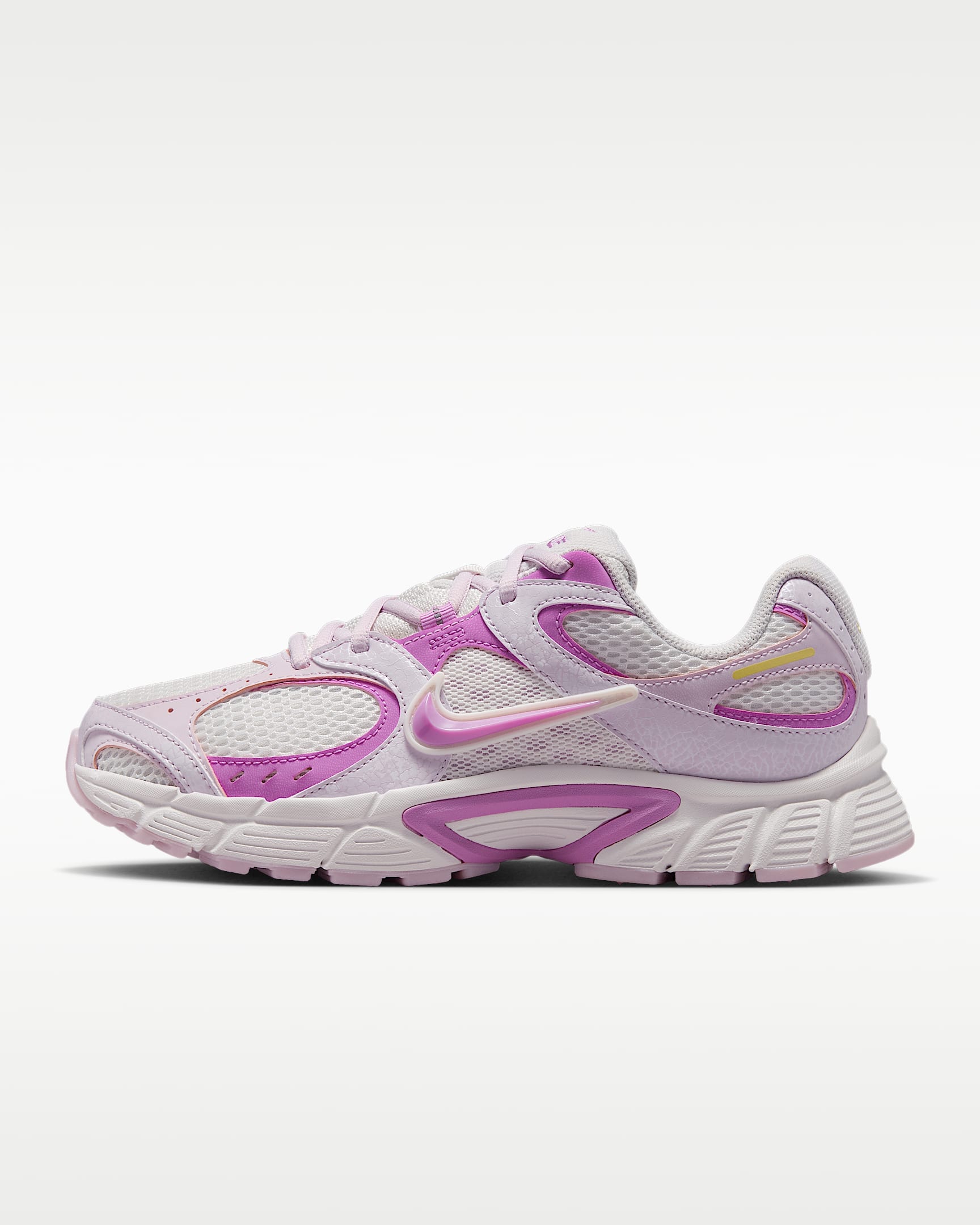 Nike Sportswear Sneaker »W V5 RNR DF«  inspiriert vom Design des Y2K Nike Vomero 5
