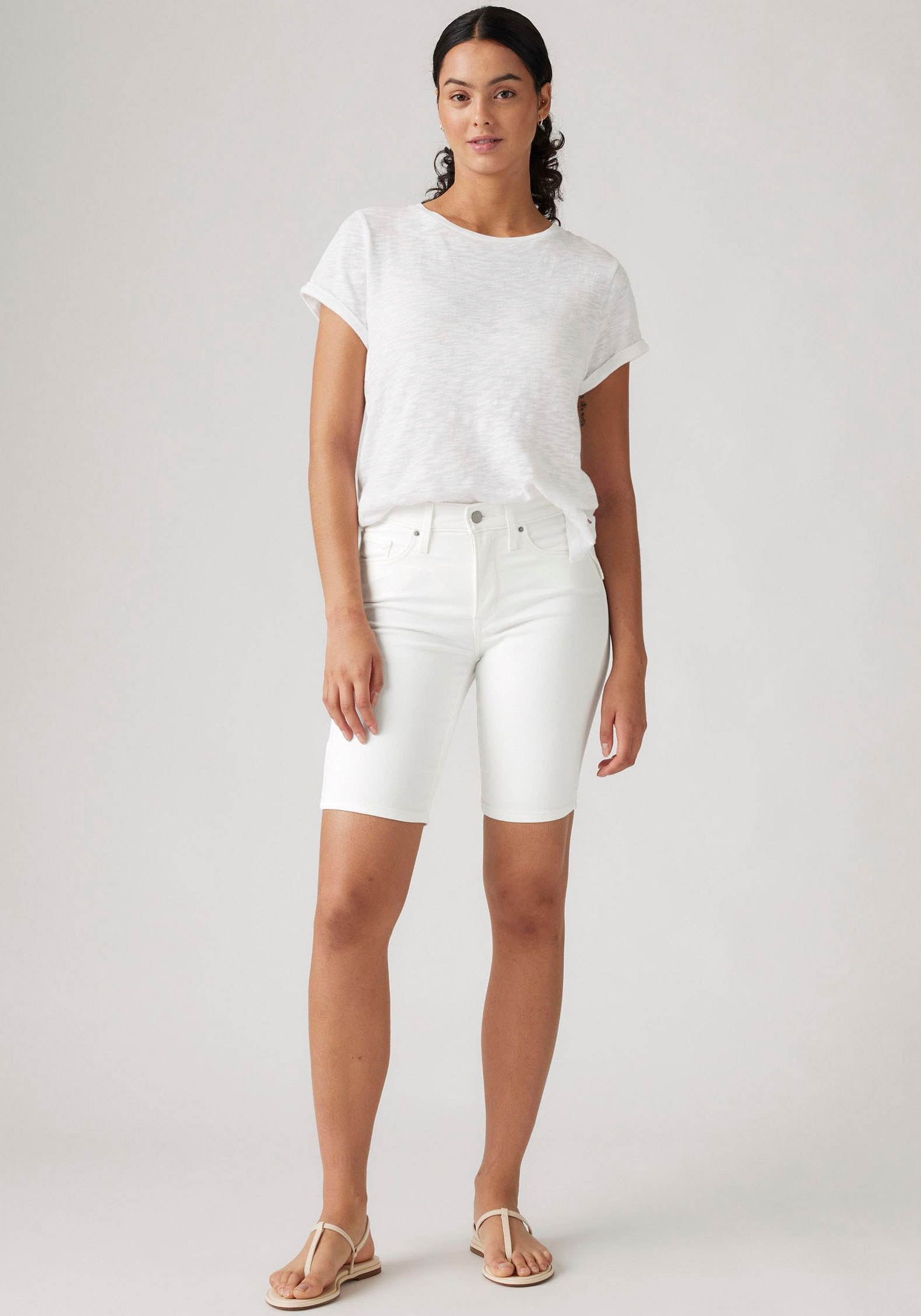Levi's® Shorts »SHAPING BERMUDA«  Sommerhose im Five-Pocket Style