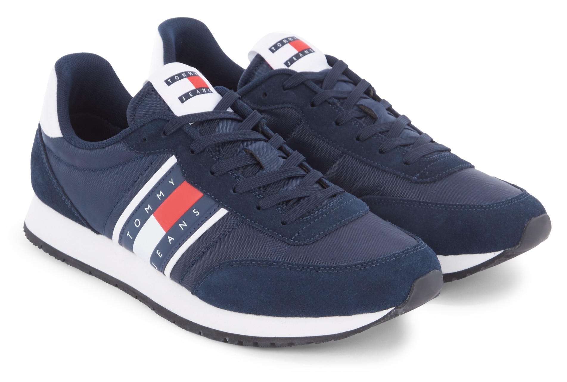 Tommy Jeans Sneaker »TJM RUNNER CASUAL ESS«, Freizeitschuh, Halbschuh, Schnürschuh mit seitlicher Logoflagge