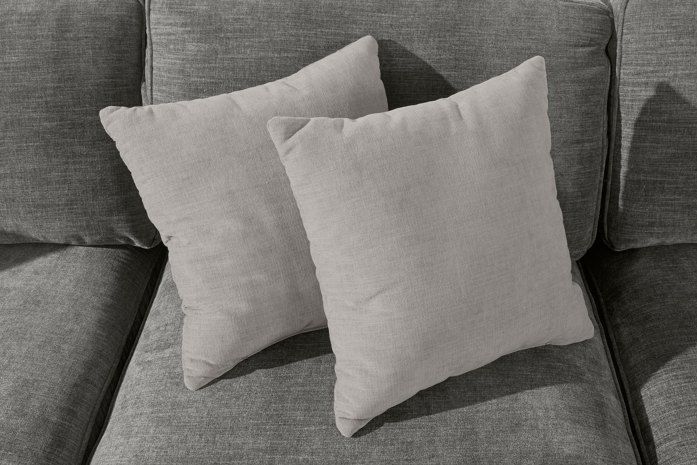 Home affaire Ecksofa »Broughton L-Form«, weicher Sitzkomfort, incl. 4 Zierkissen, Keder