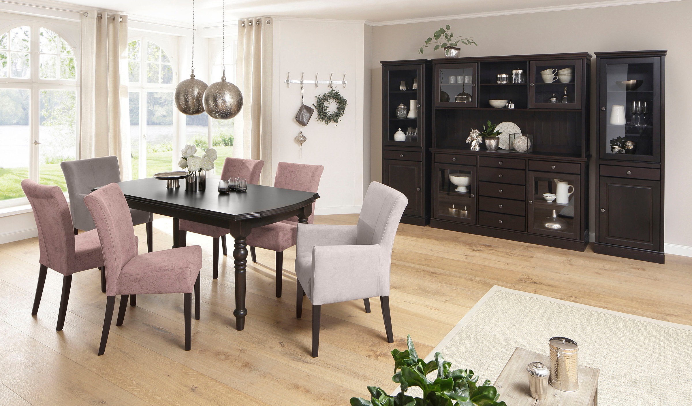 Home affaire Esszimmerstuhl »Queen«, (Set), 2 St., Luxus-Microfaser mit Druck, Beine aus massiver Buche, wengefarben lackiert, Polsterstuhl