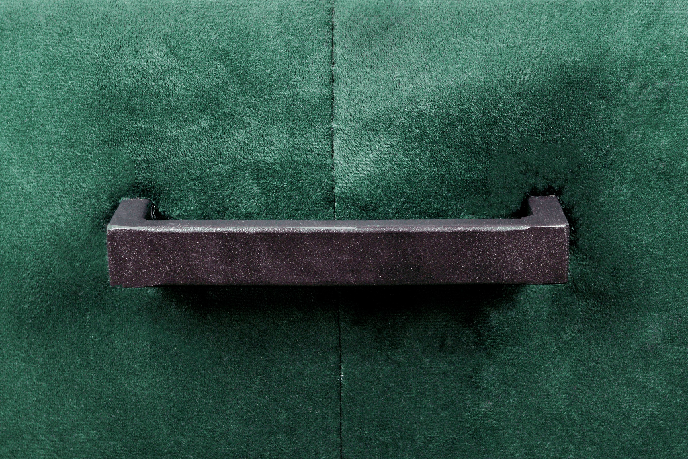 Kayoom Polsterstuhl »Stuhl Eaden 225 2er-Set, samtiger Stoffbezug, Paspel aus Kunstleder« (Set) 2 Stk.stilvoll, pflegeleicht, zeitgemäße Farbgebung, samtiger Stoffbezug