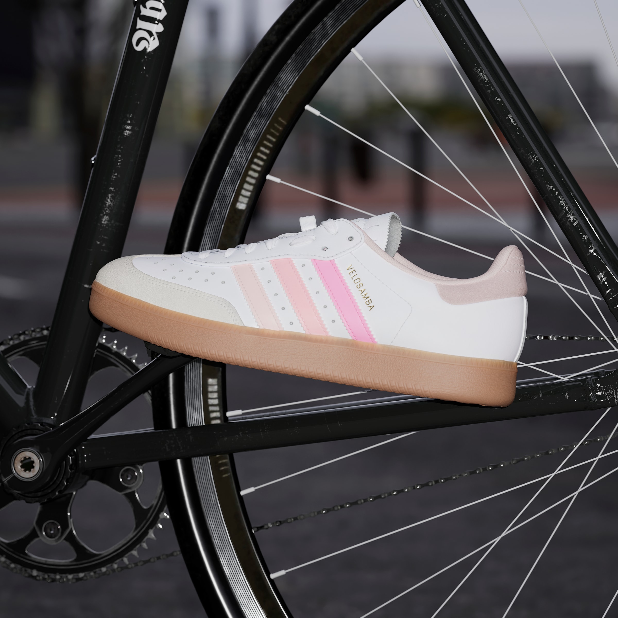 adidas Performance Fahrradschuh »VELOSAMBA LEATHER«, inspiriert vom Design des adidas samba