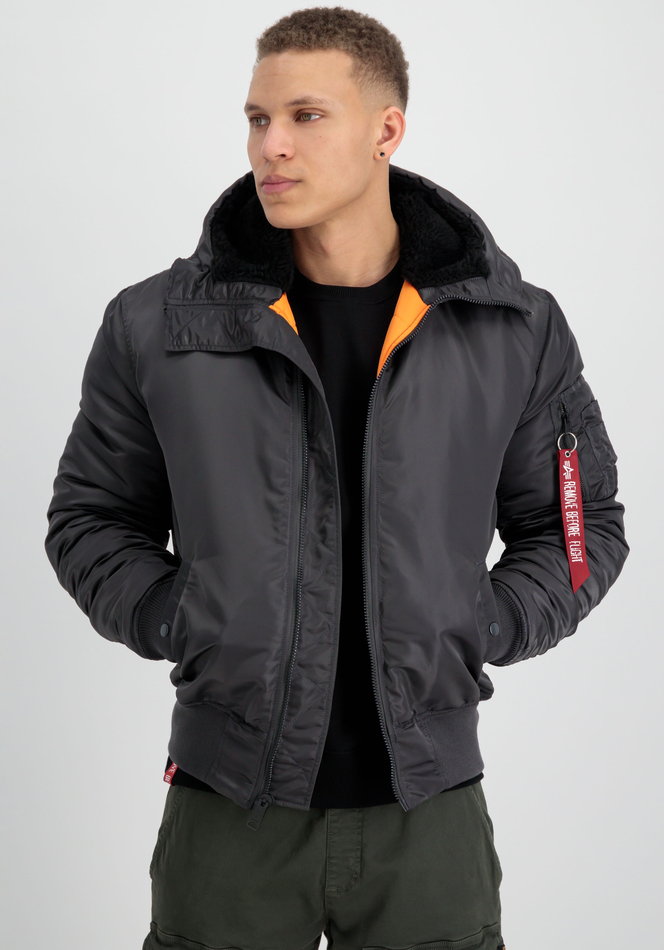 Alpha Industries Bomberjacke »MA-1 HOODED«, mit Kapuze