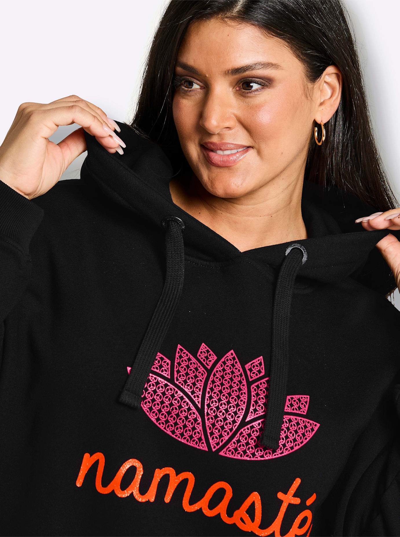   Kapuzensweatshirt
