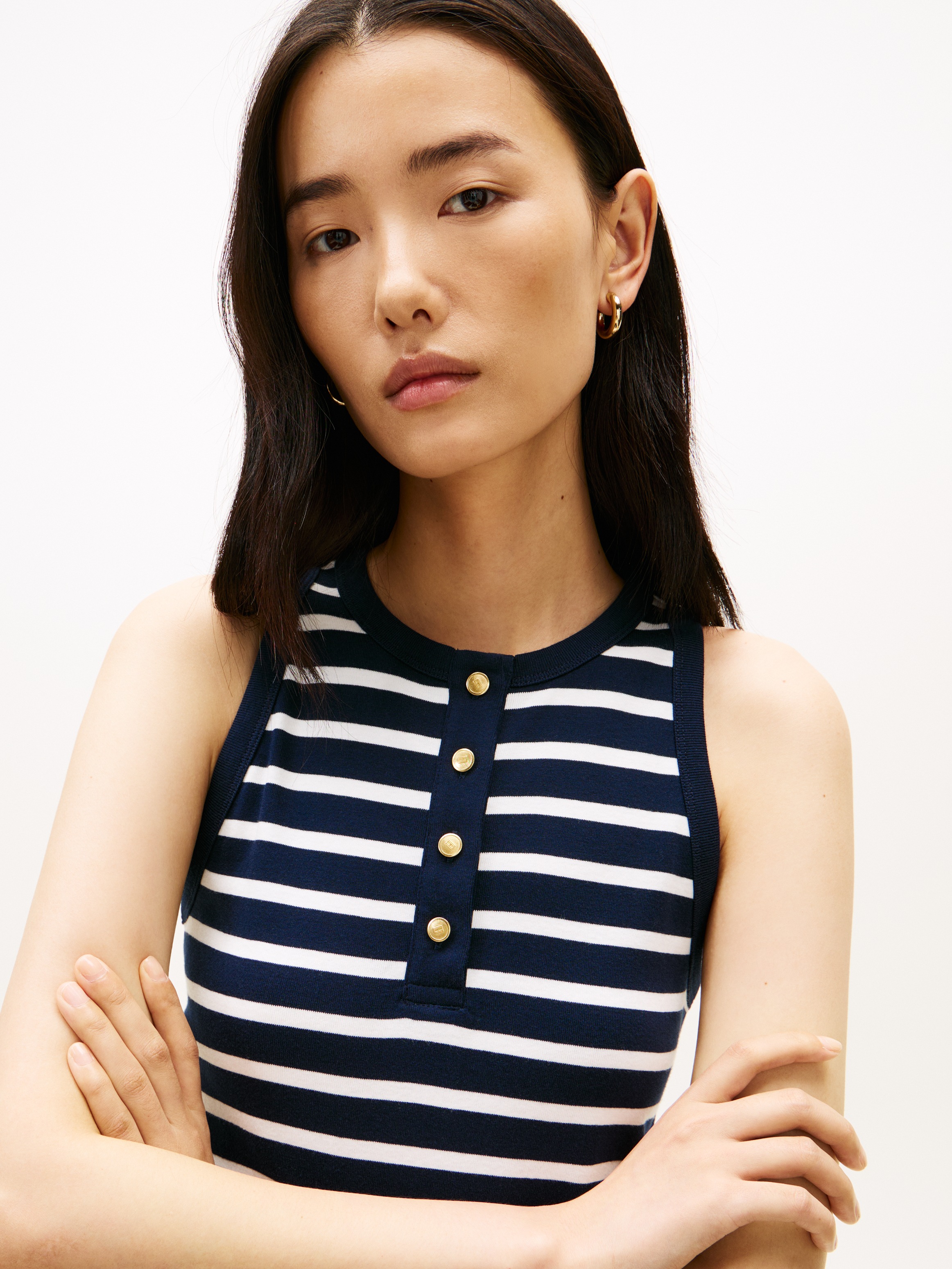 Tommy Hilfiger A-Linien-Kleid »GOLD BUTTON POPLIN MIX DRESS« Ohne Tasche Baumwollmischung, mit goldfarbenen Knöpfen