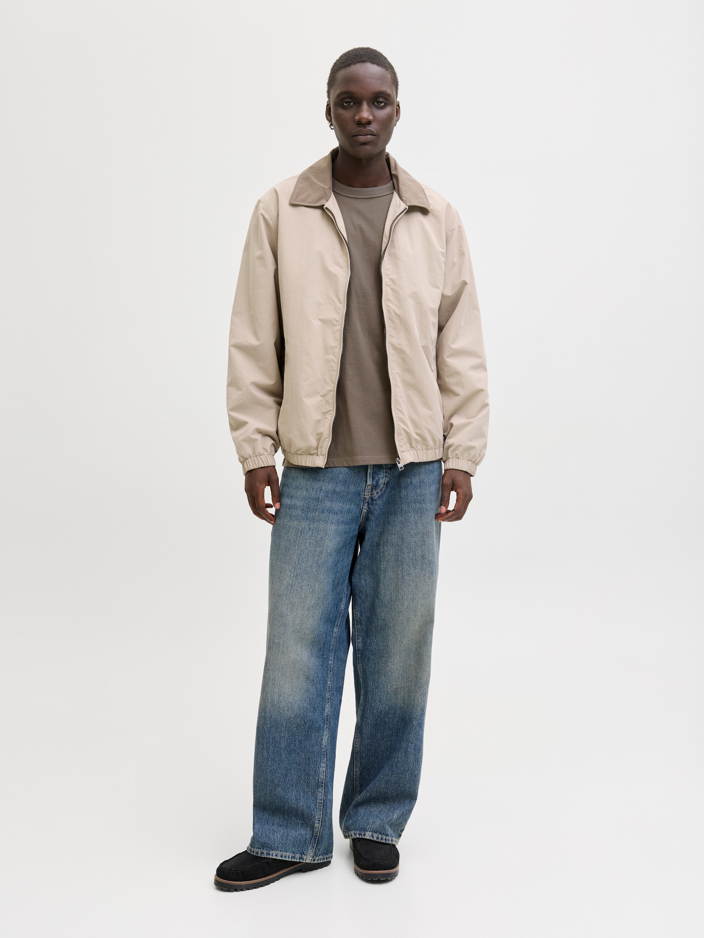 Jack & Jones Rundhalsshirt »JJEDOVER GRAPHIC TEE SS CREW NECK SN« Baumwolle, relaxed fit