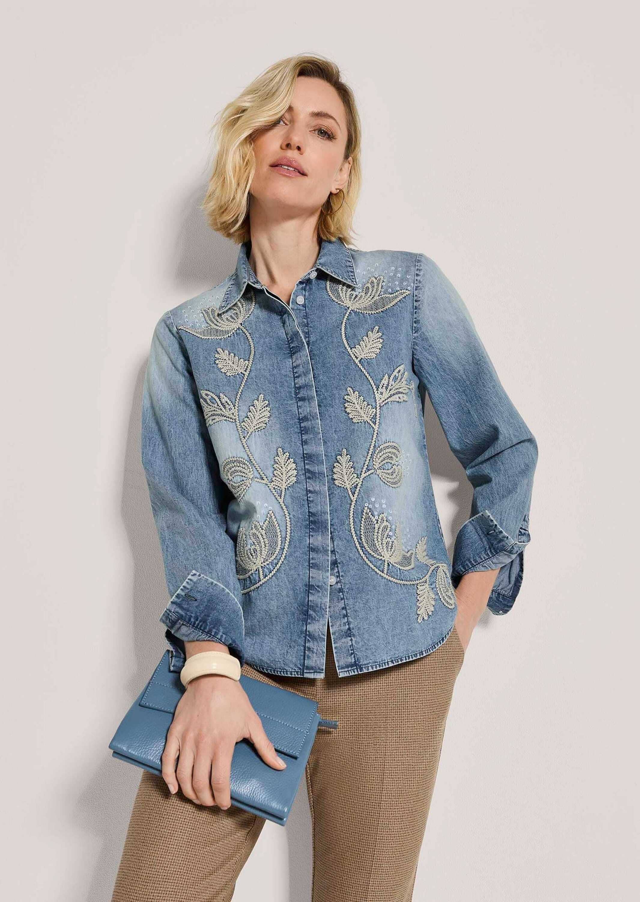 MADELEINE Hemdbluse »Bluse Jeansbluse mit floraler Stickerei«