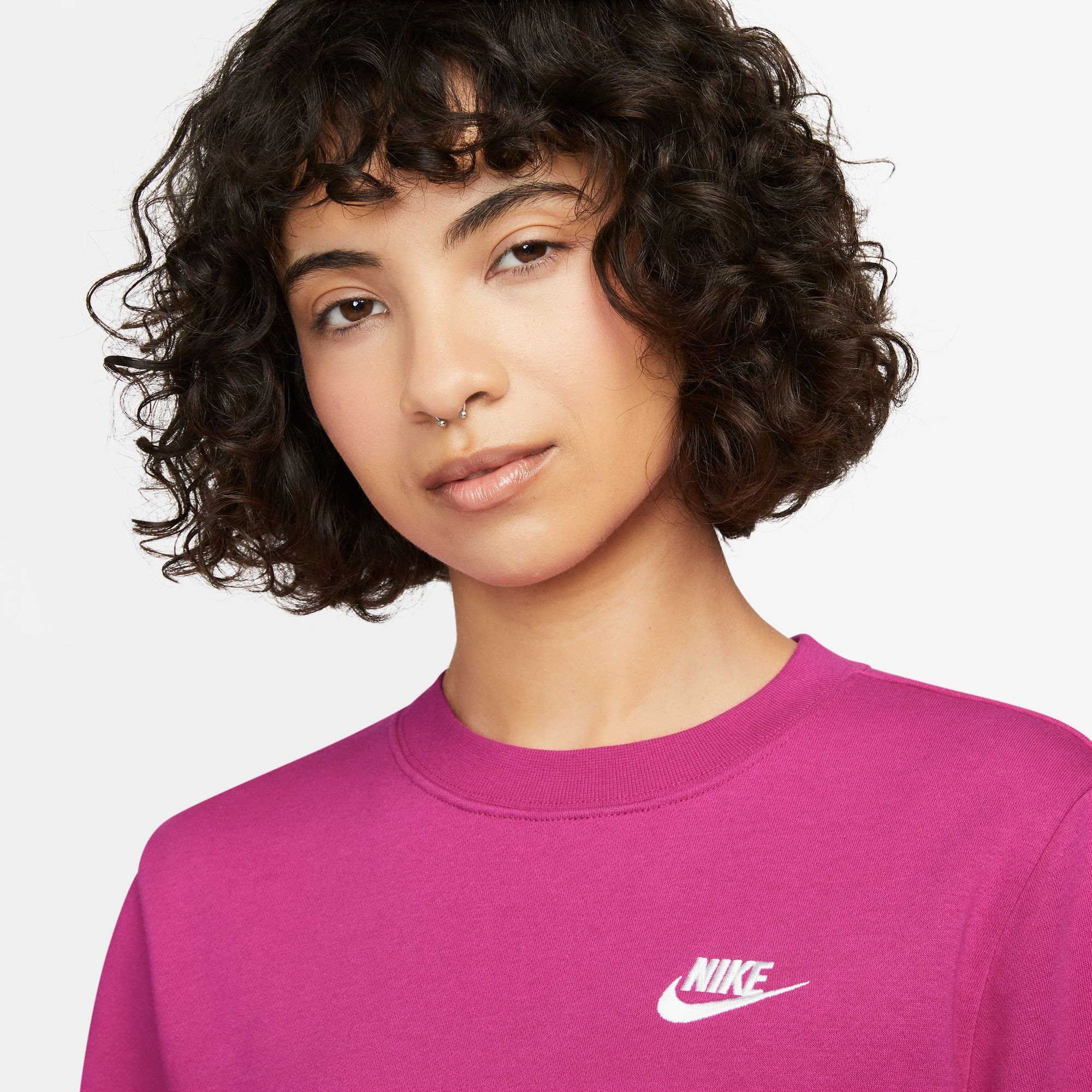 Nike Sportswear Sweatshirt »CLUB FLEECE WOMEN'S CREW-NECK SWEATSHIRT«