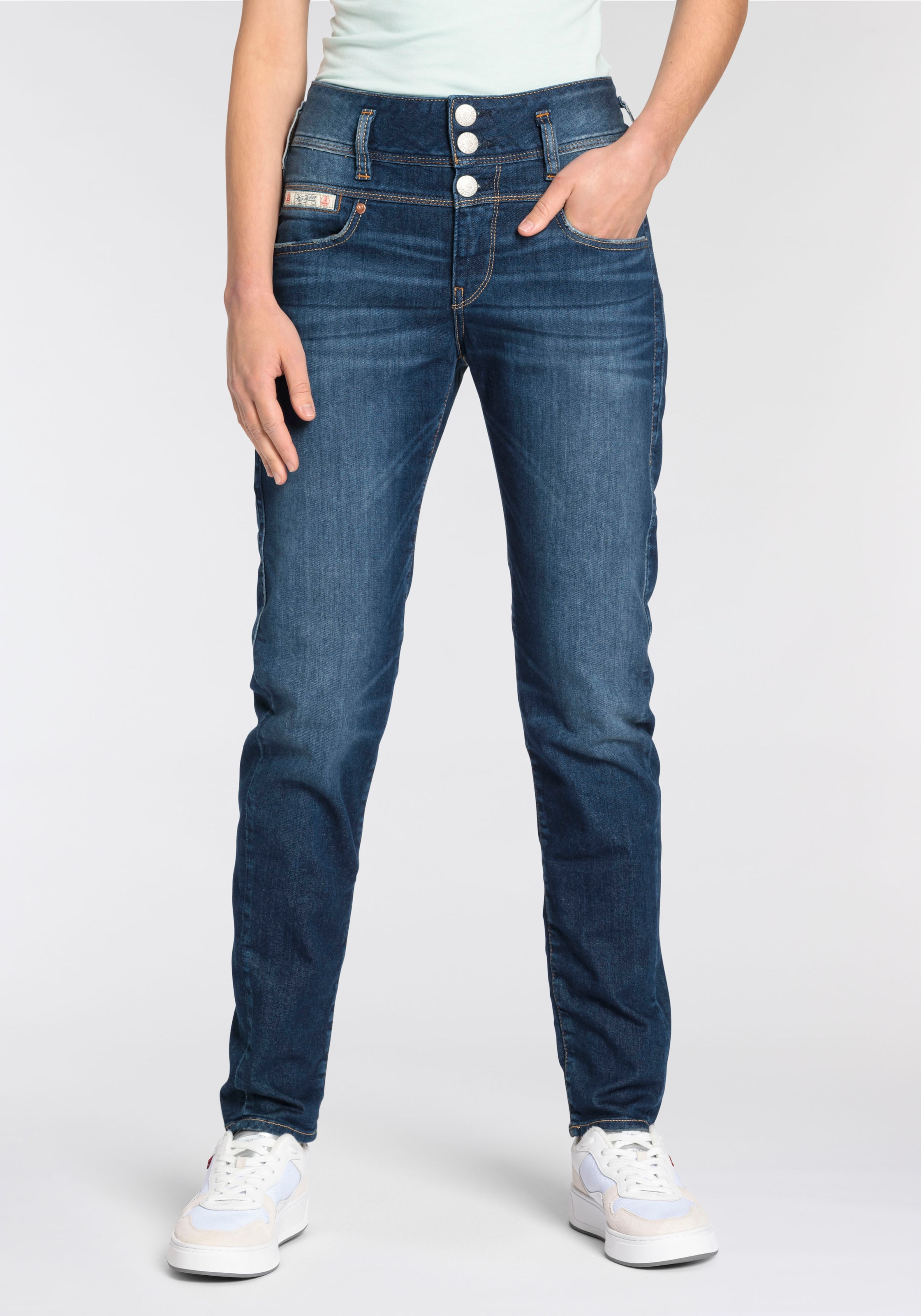 Herrlicher Boyfriend-Jeans »Raya Boy Organic Denim«, mit markantem Dreiknopfverschluss und extrabreitem Bund