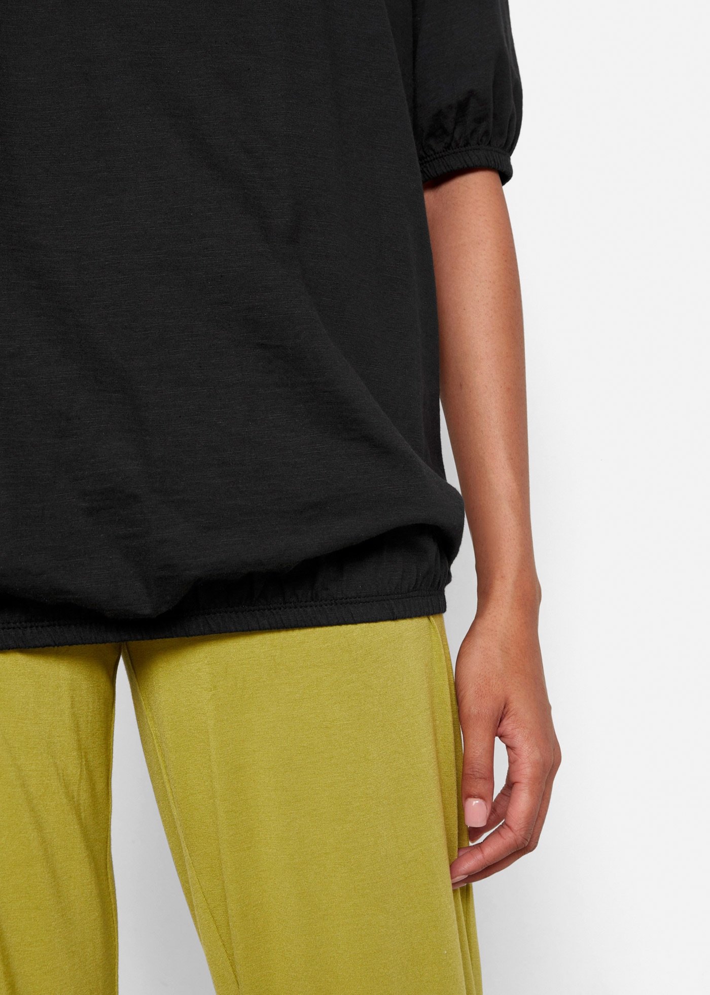 bonprix T-Shirt »Shirt aus reiner Baumwolle« Ballonform, lockere Passform, Halbarm-Design, aus reiner Baumwolle