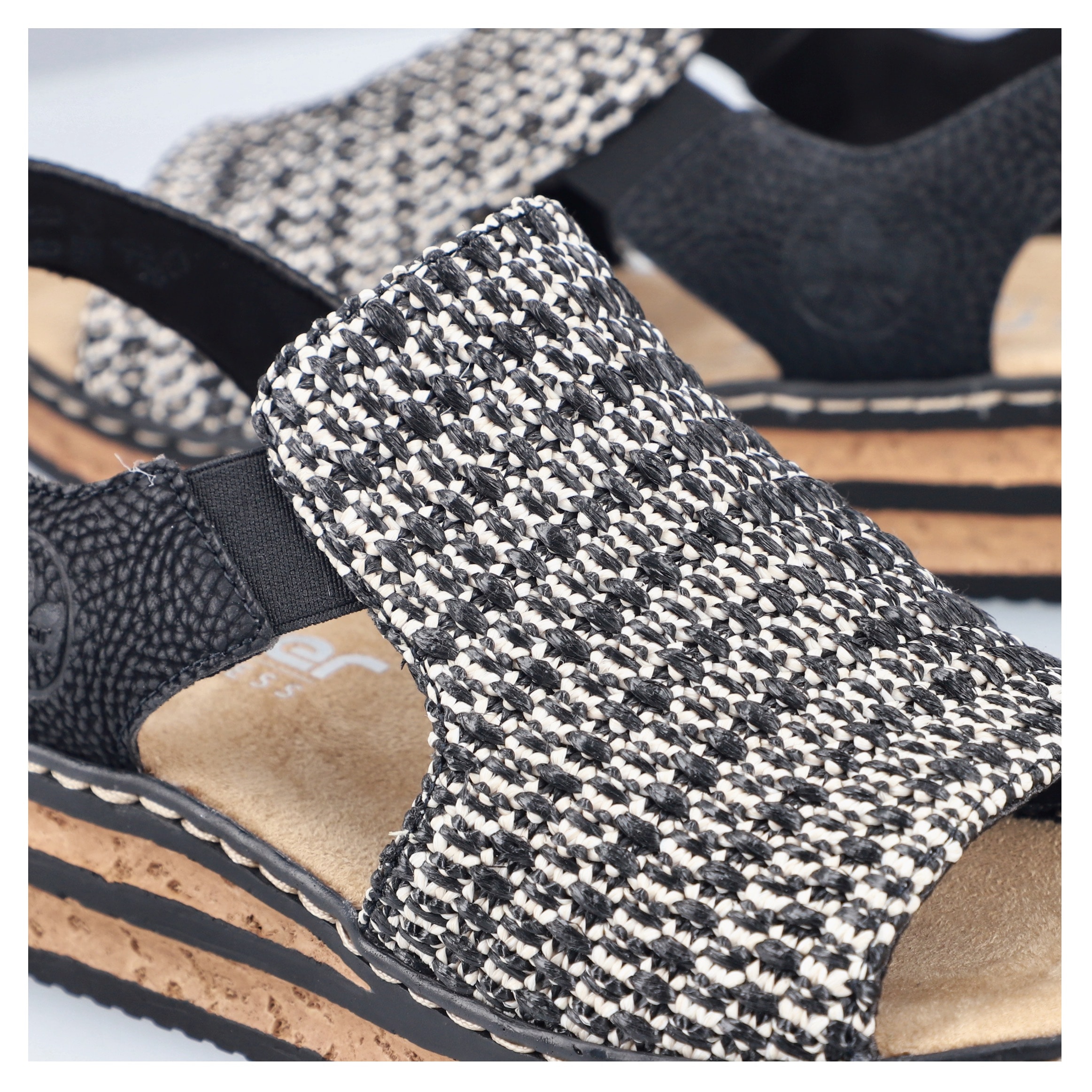Rieker Keilsandalette, Sommerschuh, Strandschuh, Sandale in Flechtoptik