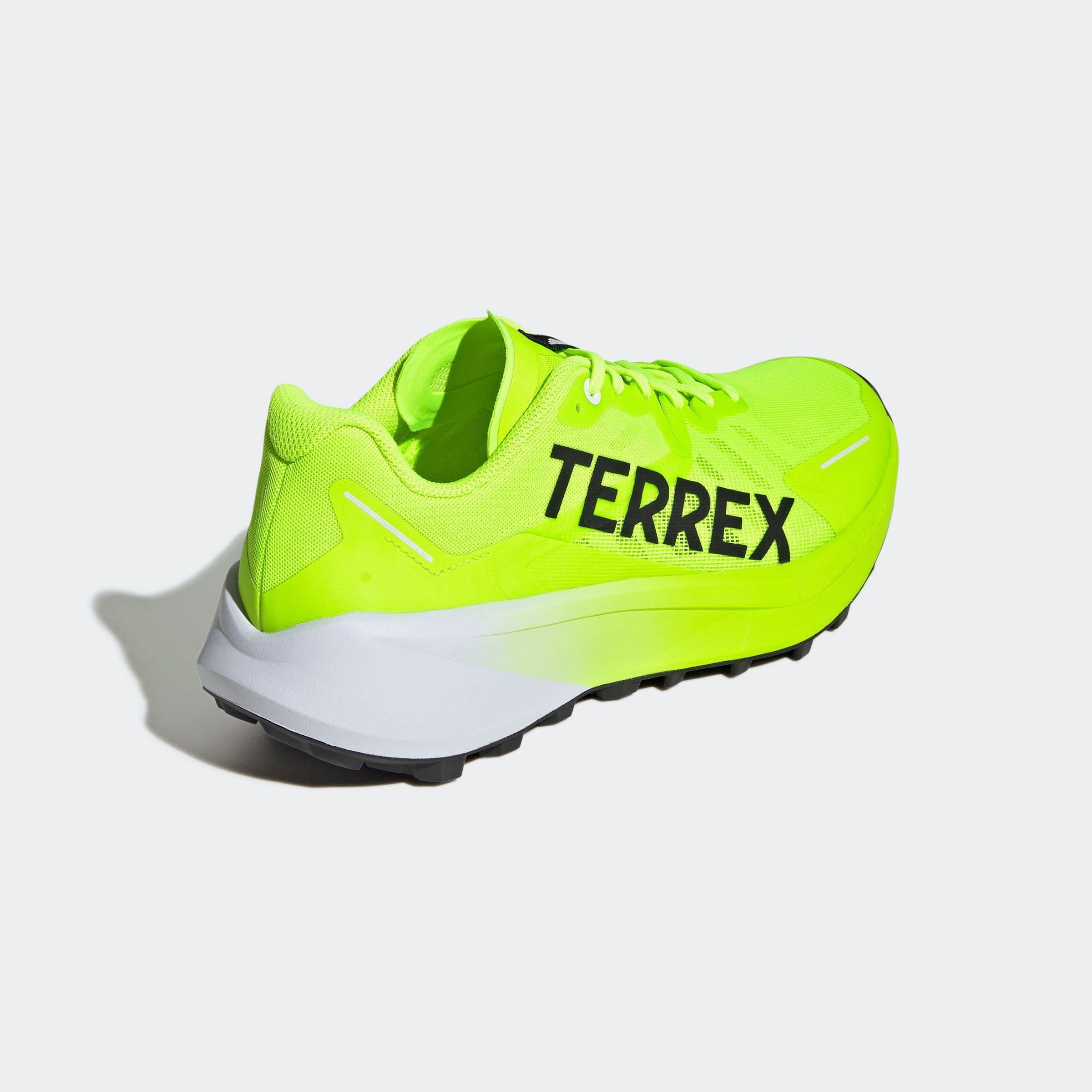 adidas TERREX Trailrunningschuh »TERREX AGRAVIC 3 TRAILRUNNING«, Trail-Runningschuhe