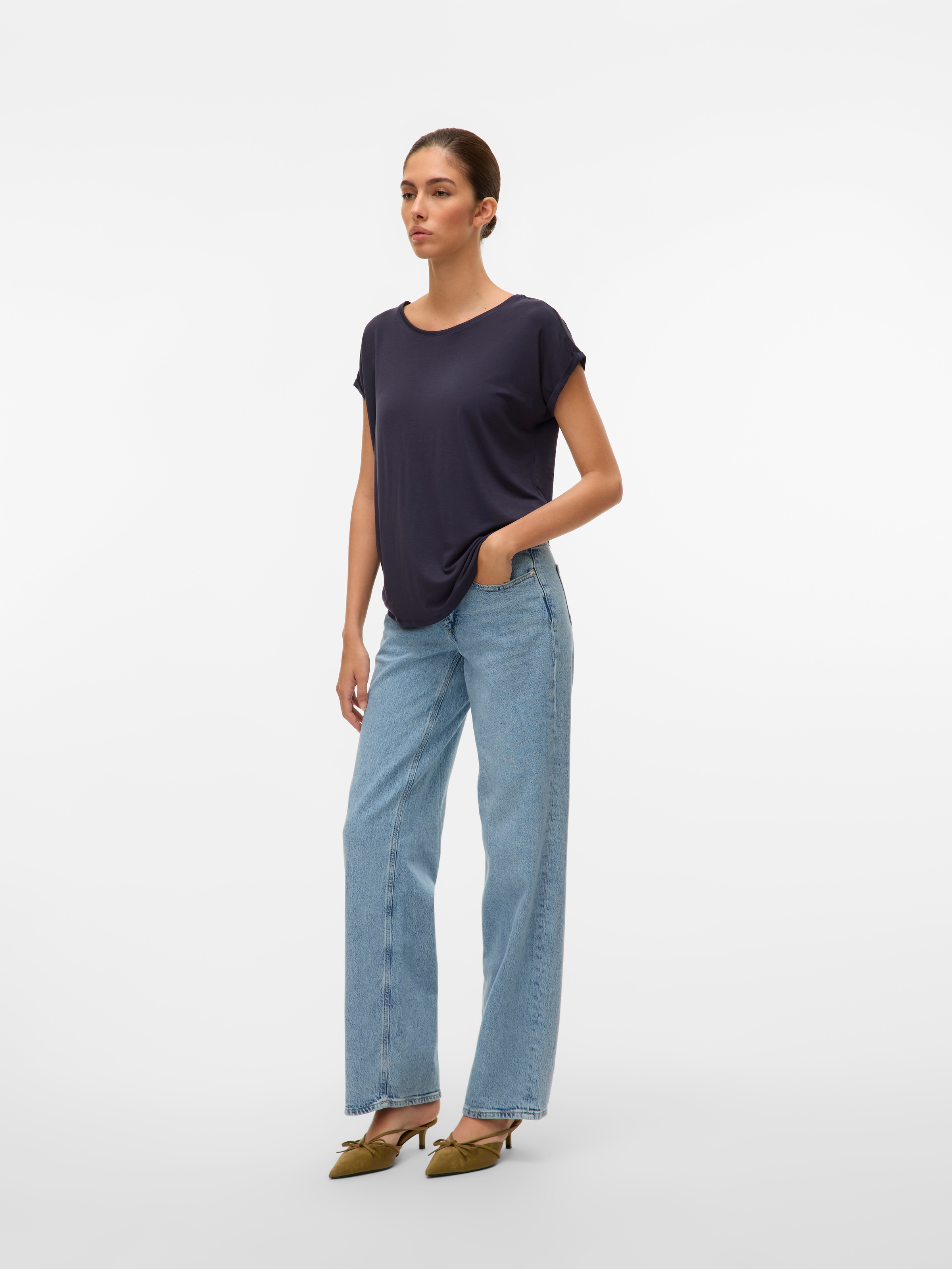 Vero Moda Rundhalsshirt »VMAVA PLAIN SS TOP GAJRS NOOS« Materialmix, regular fit