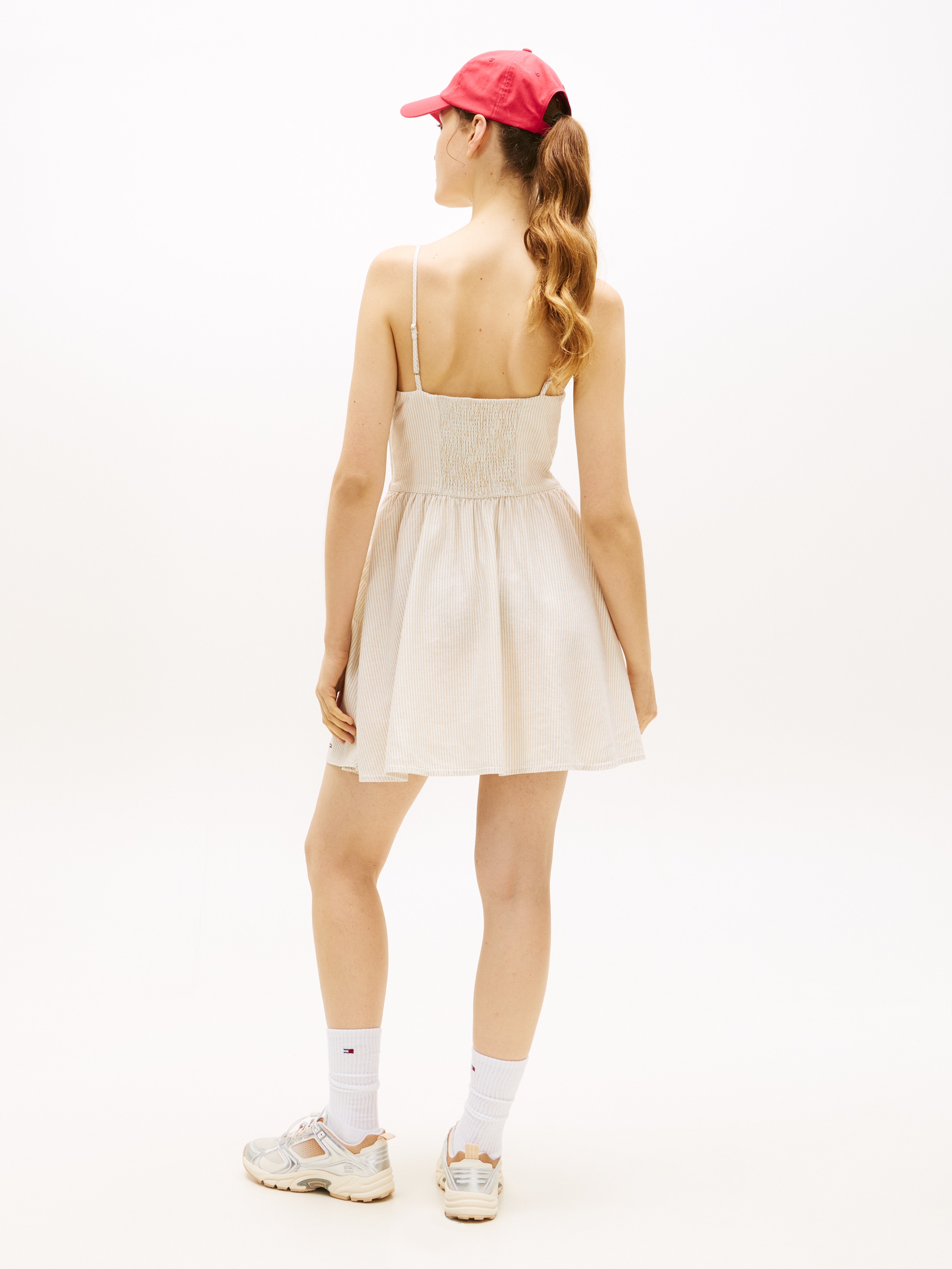 Tommy Jeans Minikleid »TJW LINEN SKATER DRESS« in Extra Slim Fit, Leinen-Mix