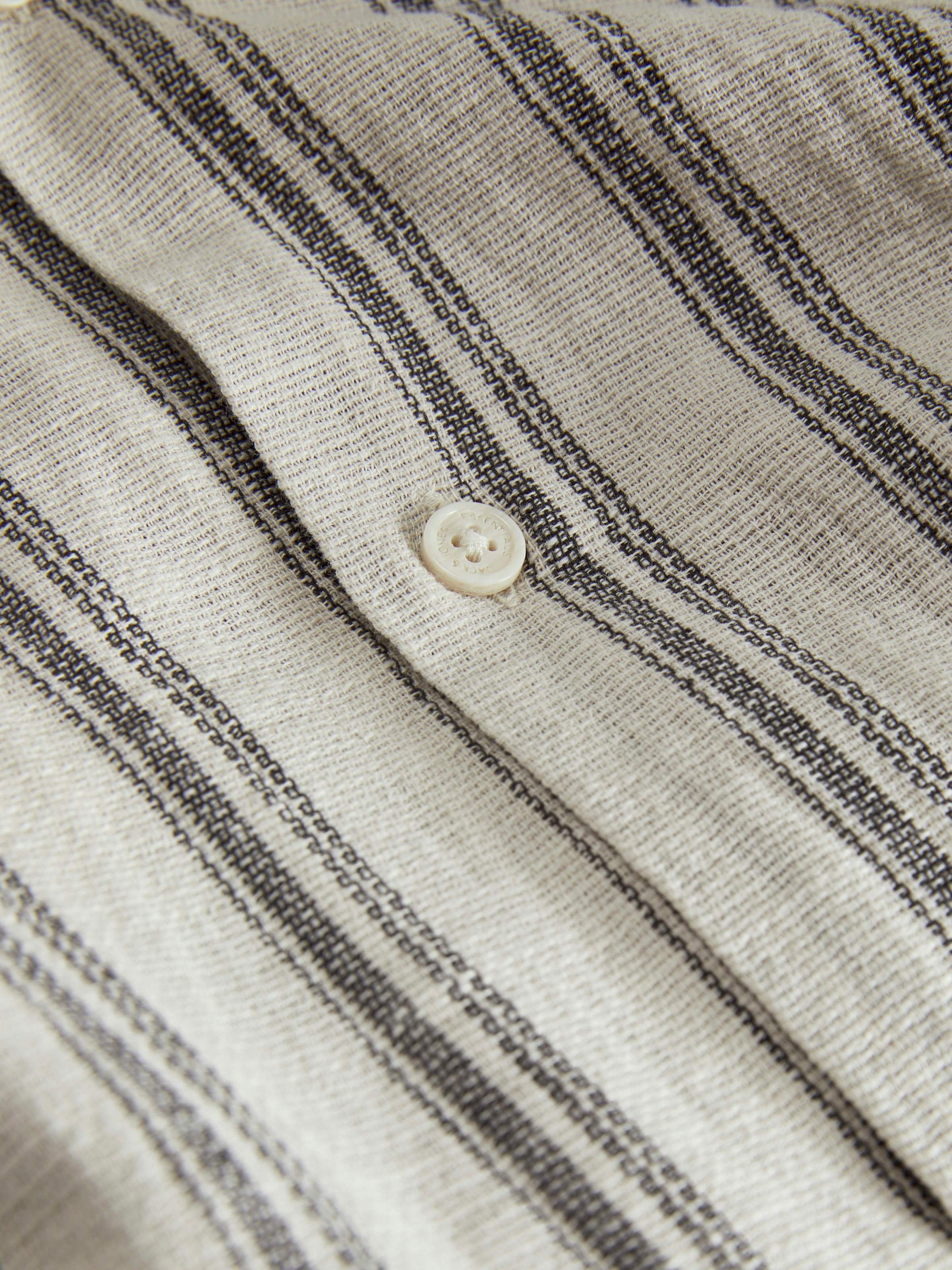 Jack & Jones Kurzarmhemd »JJEENZO STRIPE RESORT SHIRT SS SN«, mit Streifen Muster
