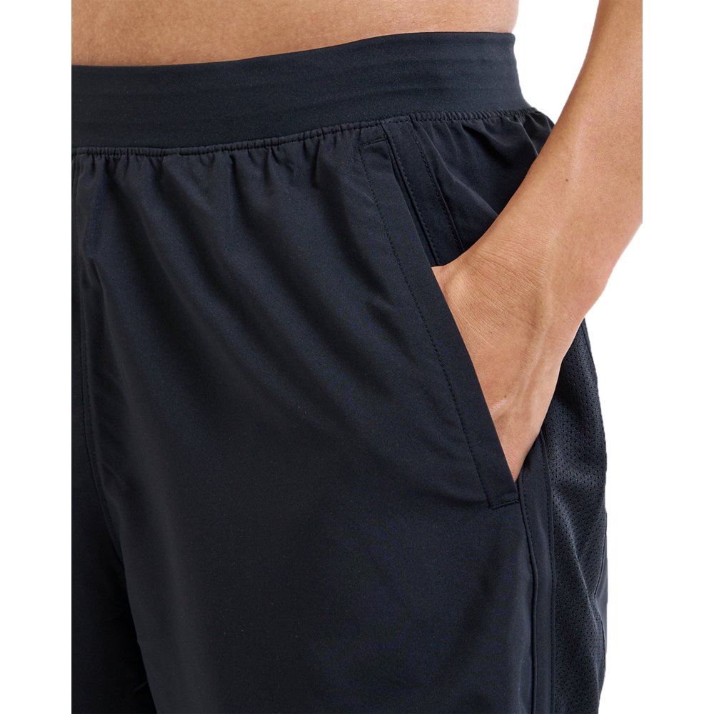 Under Armour® Laufshorts »UA LAUNCH 7  SHORTS«, (1 tlg.)