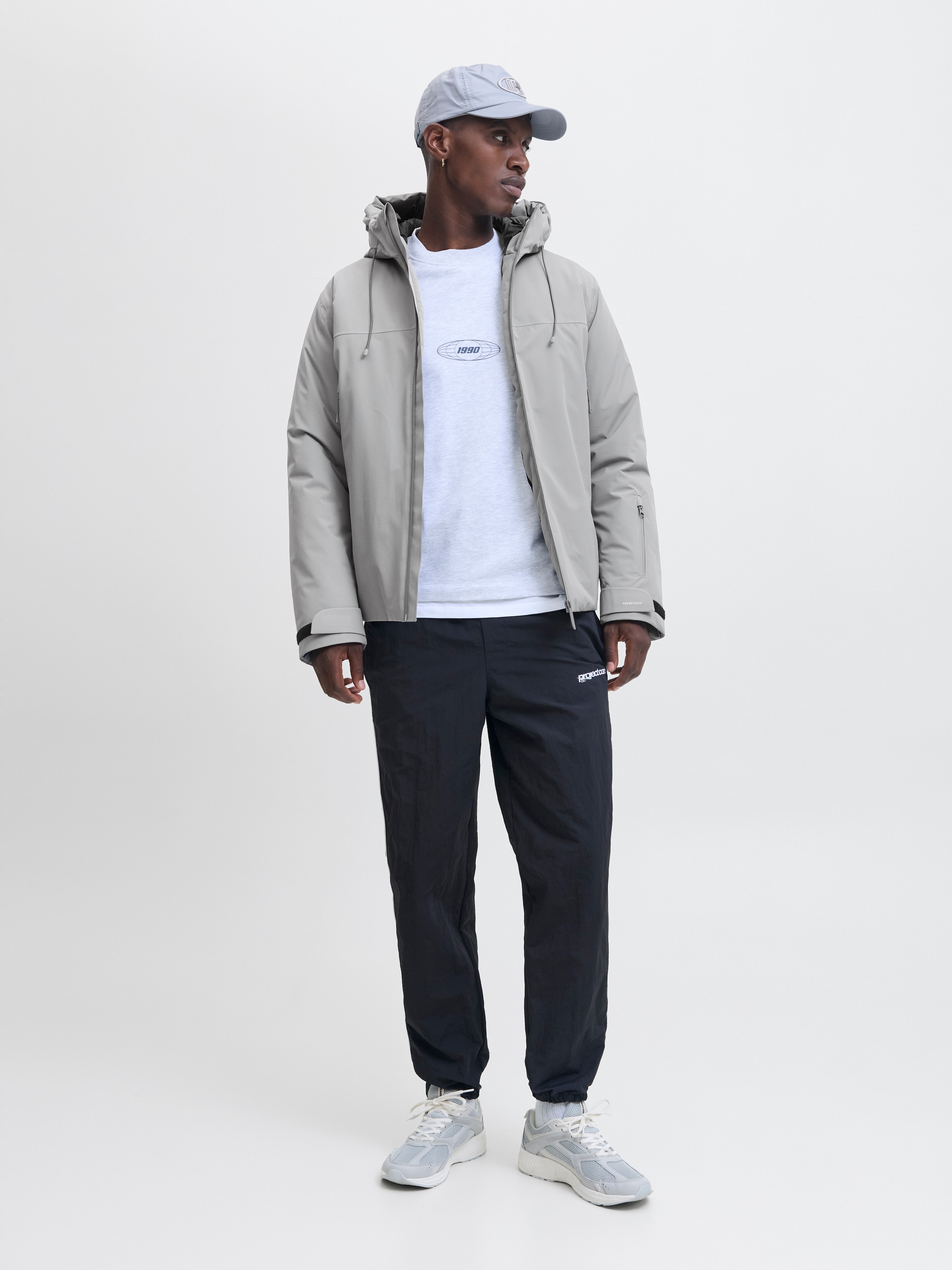 Jack & Jones Outdoorjacke »JCOFUSION TECHNICAL JACKET SN«, mit Kapuze