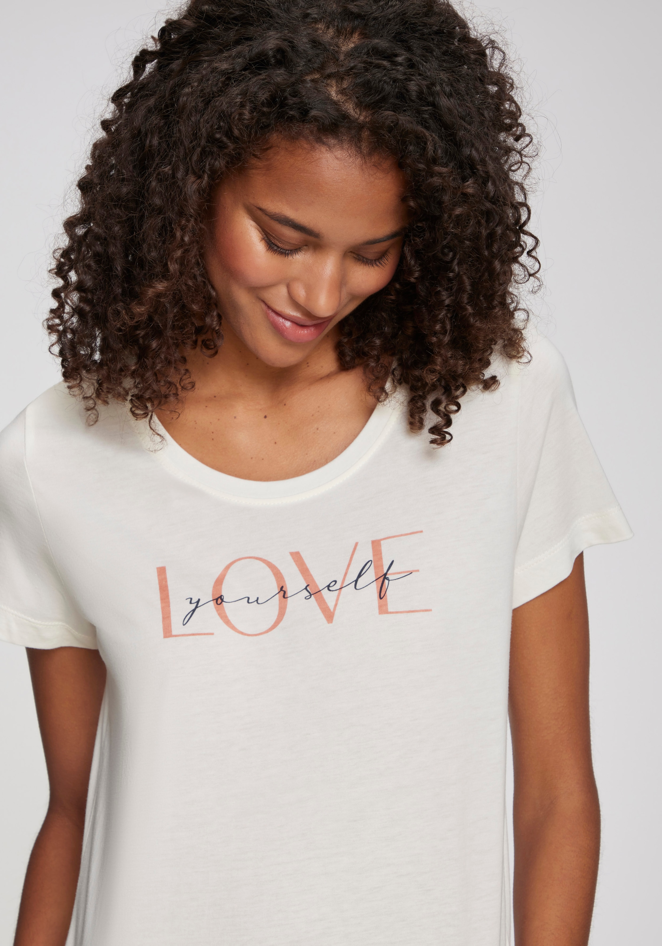 Vivance Dreams T-Shirt, mit schönem Frontprint