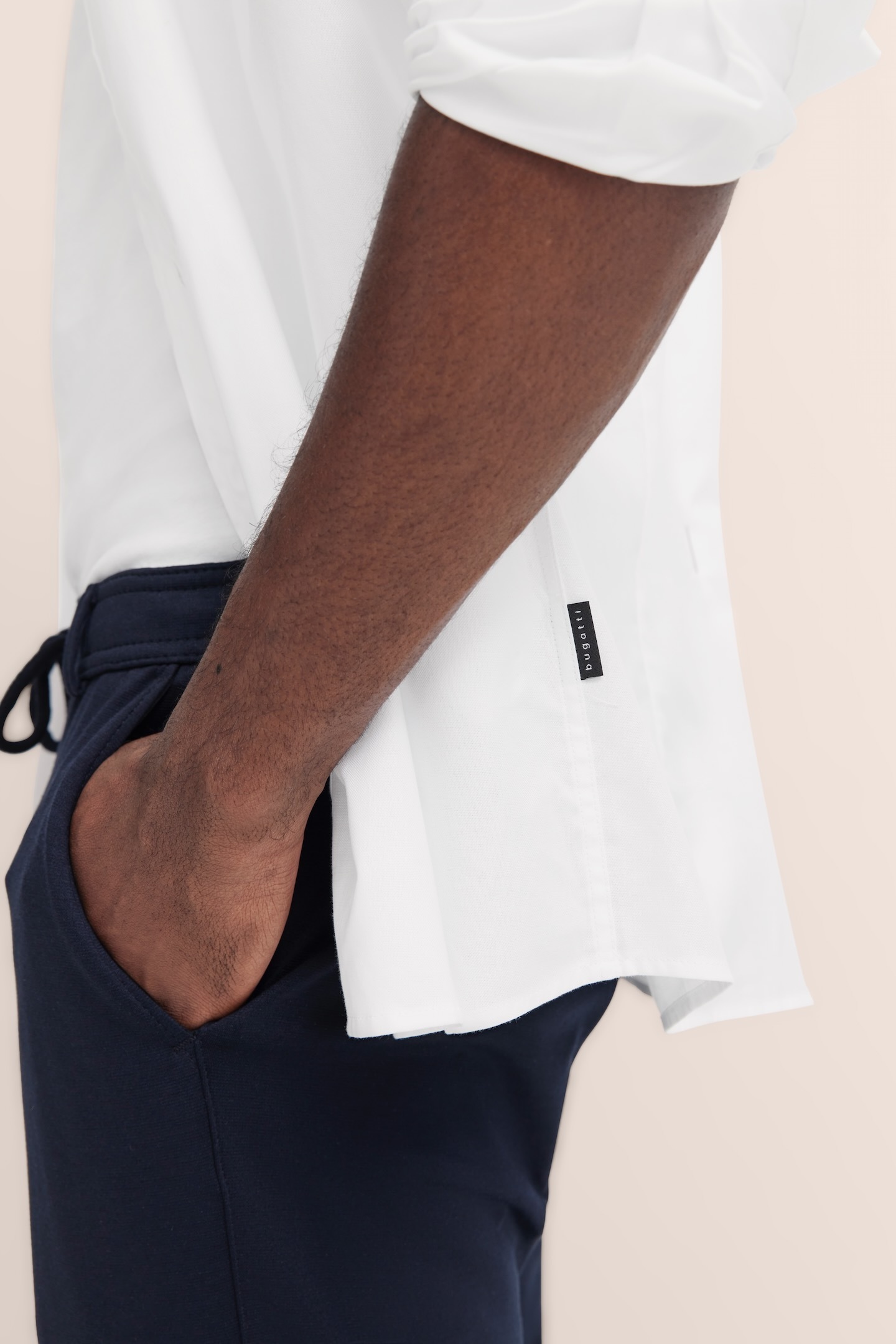 bugatti Langarmhemd, mit Brusttasche