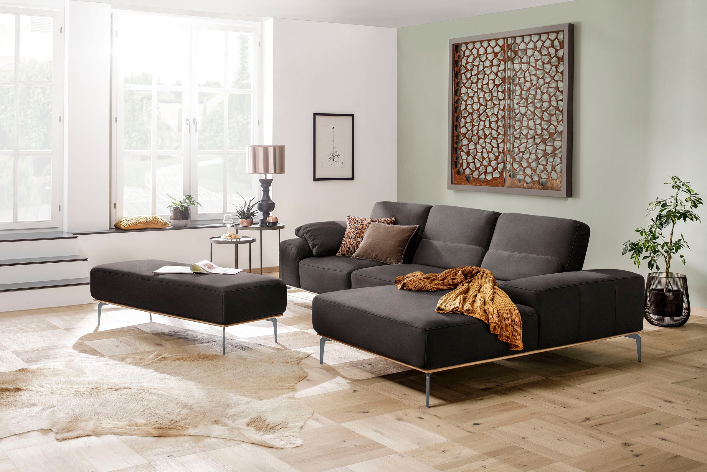 W.SCHILLIG Ecksofa »run, Designsofa mit tollem Sitzkomfort, bequem, L-Form«, mit elegantem Holzsockel, Füße in Silber matt, Breite 299 cm