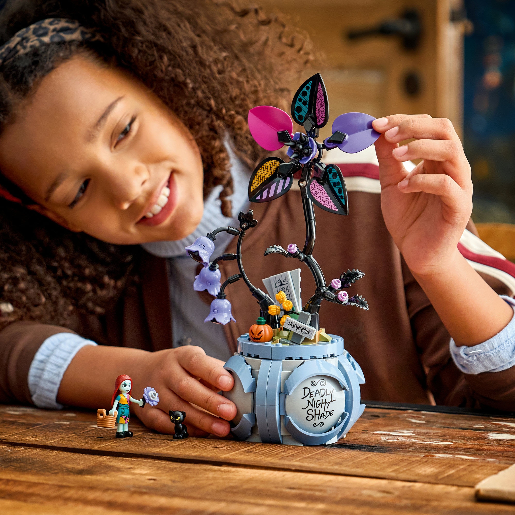 LEGO® Konstruktionsspielsteine »Sallys Blumentopf (43288), LEGO Disney Classic«