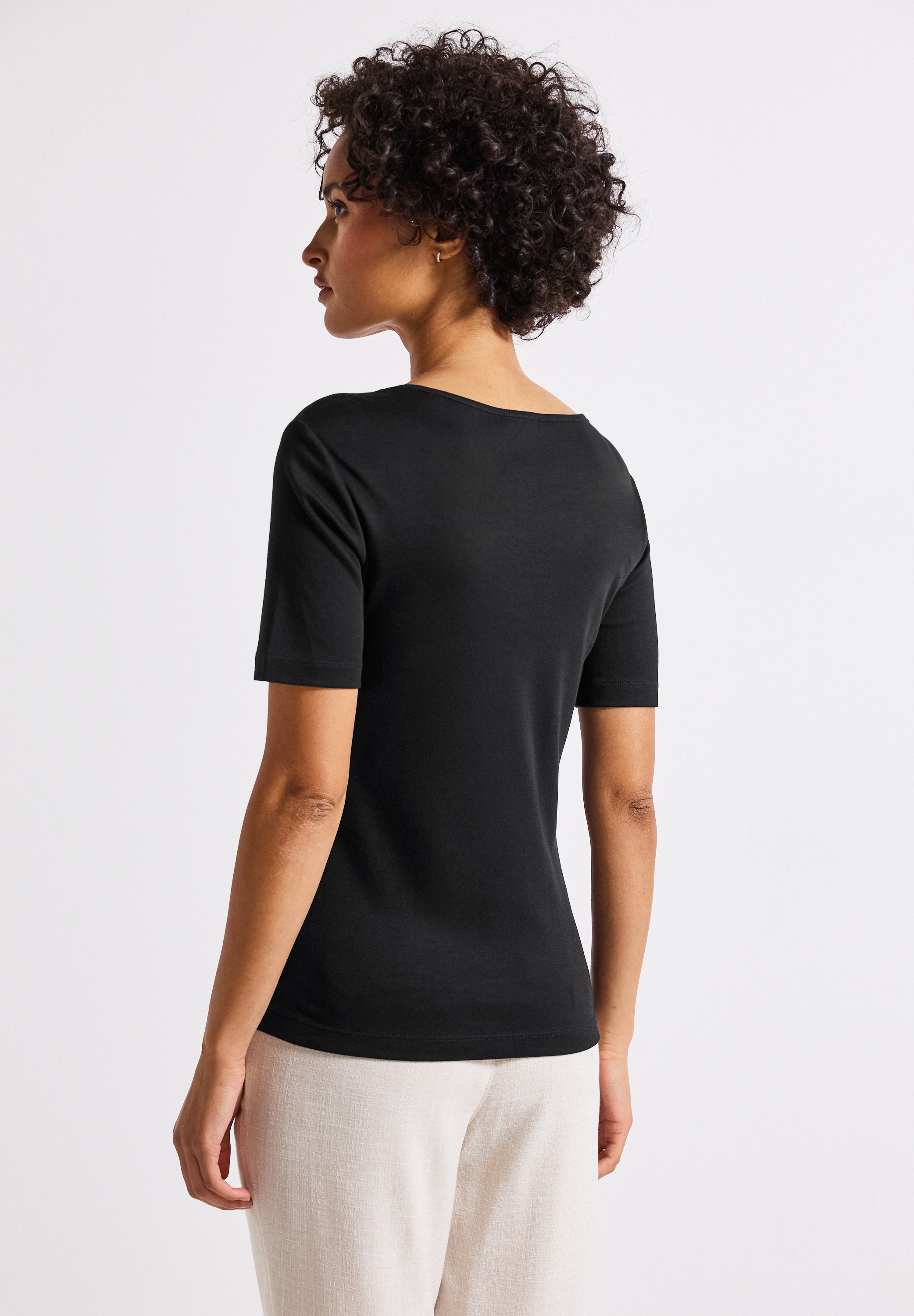 STREET ONE T-Shirt, mit Herzausschnitt