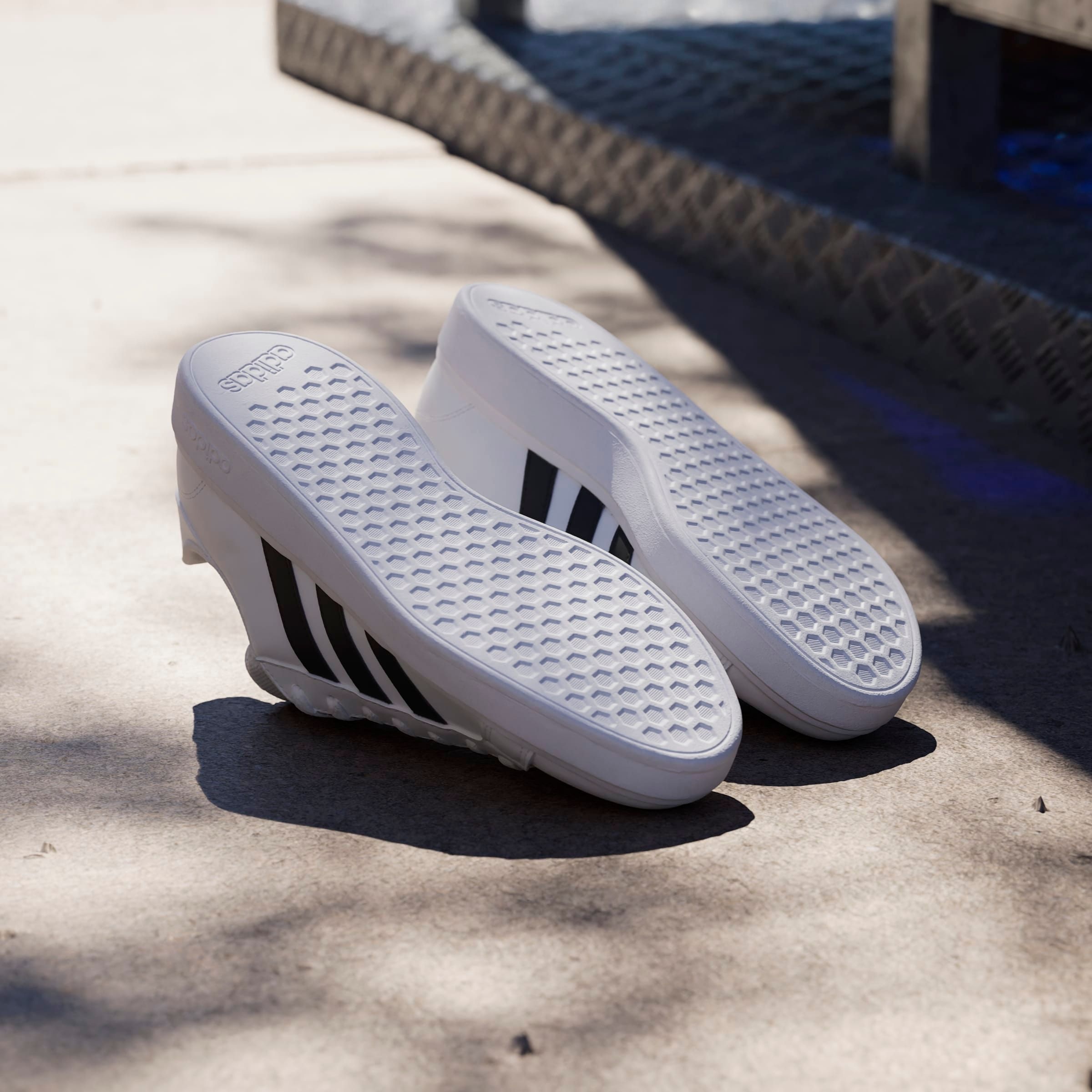 adidas Sportswear Sneaker »GRAND COURT TD LIFESTYLE COURT CASUAL«, Design auf den Spuren des adidas Superstar