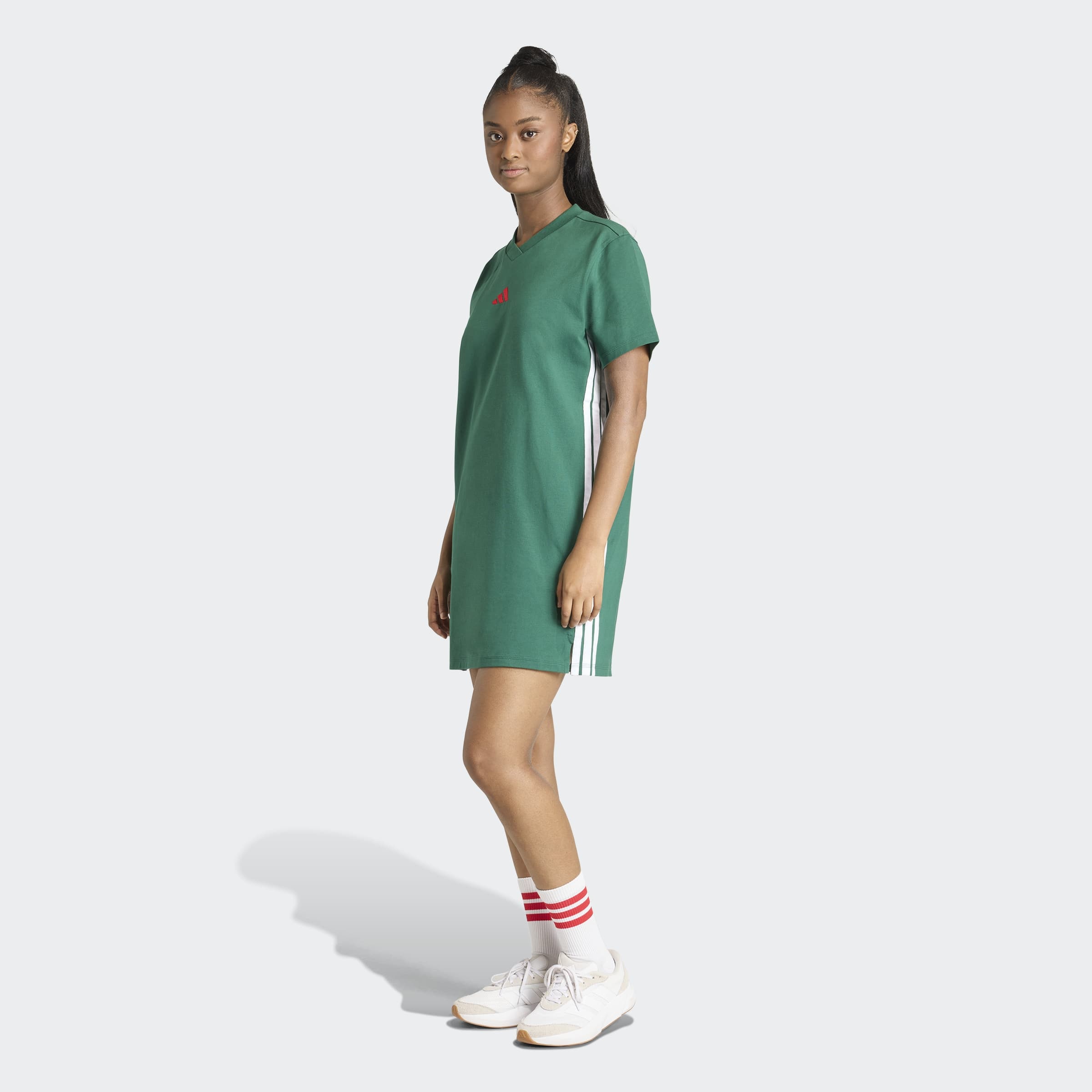 adidas Sportswear Shirtkleid »ESSENTIALS -, 3-STREIFEN, SINGLE JERSEY«