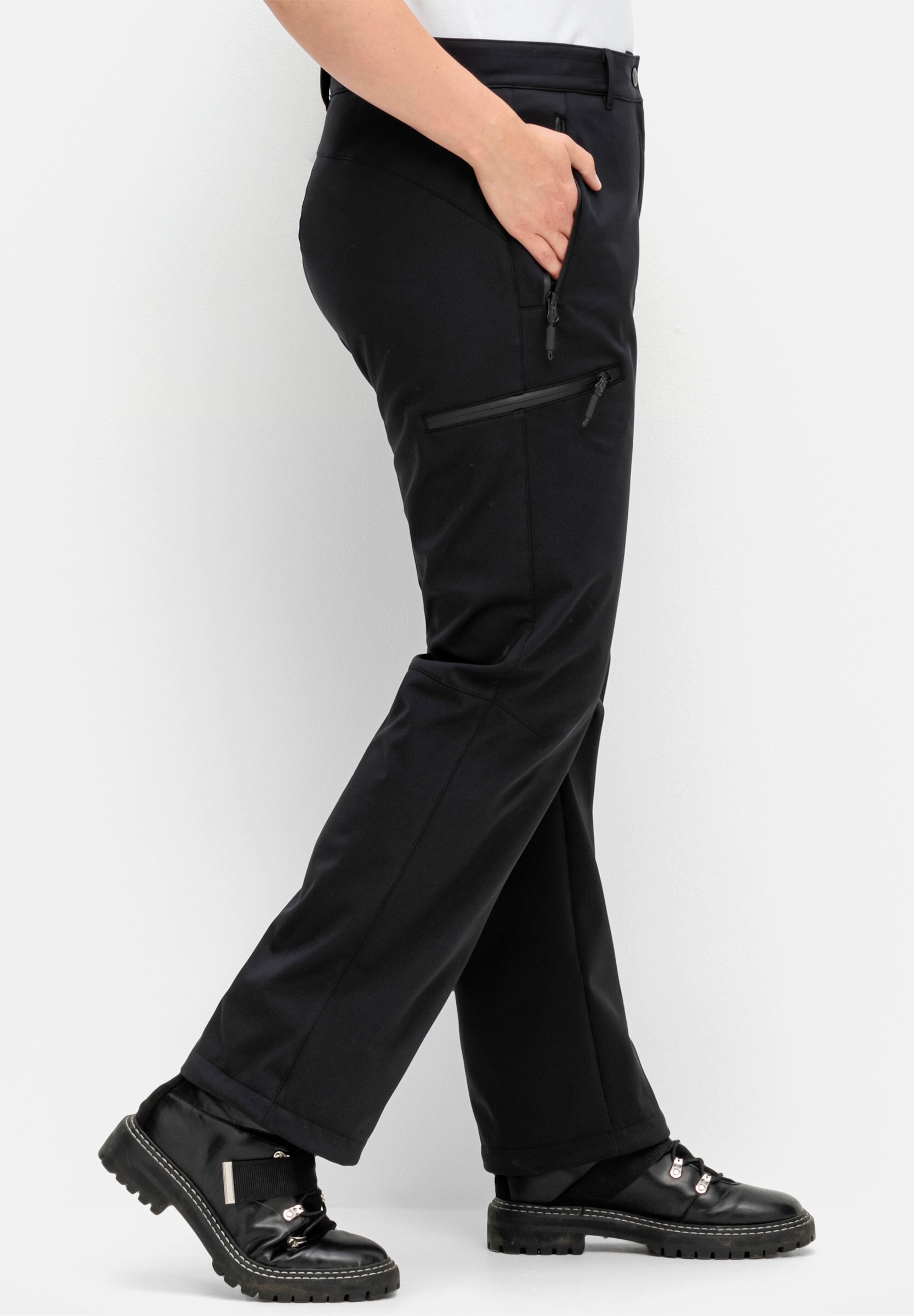 Sheego Thermohose »Funktionshose Softshellhose mit Fleecefutter«  aus Softshell, wasser- und winddicht