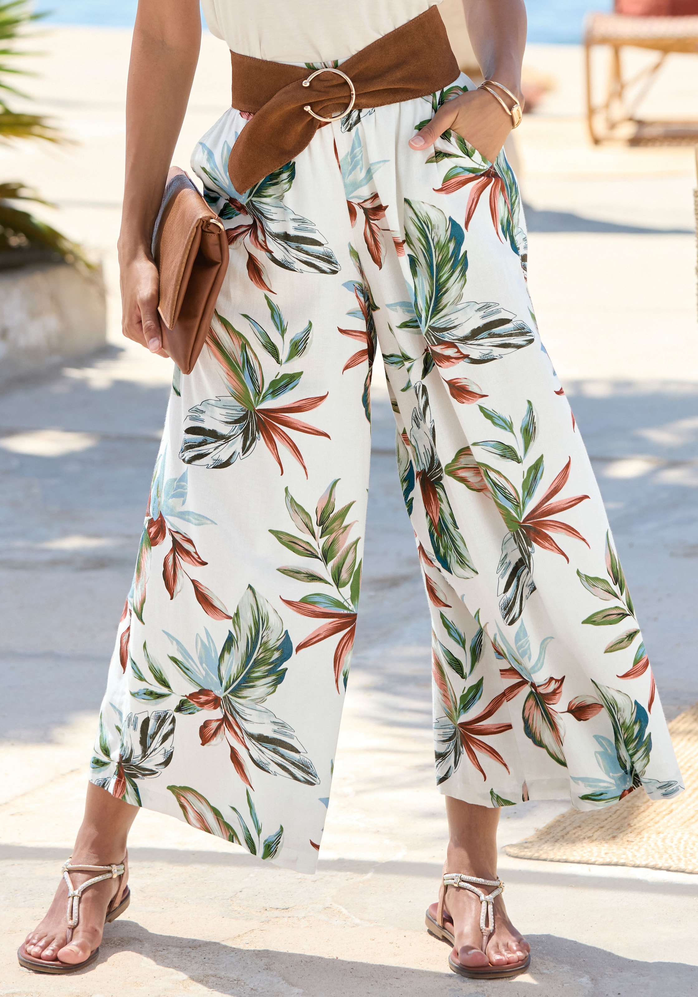 LASCANA Culotte  mit Leinen-Anteil, leichte Sommerhose in 7/8-Länge aus Leinenmix