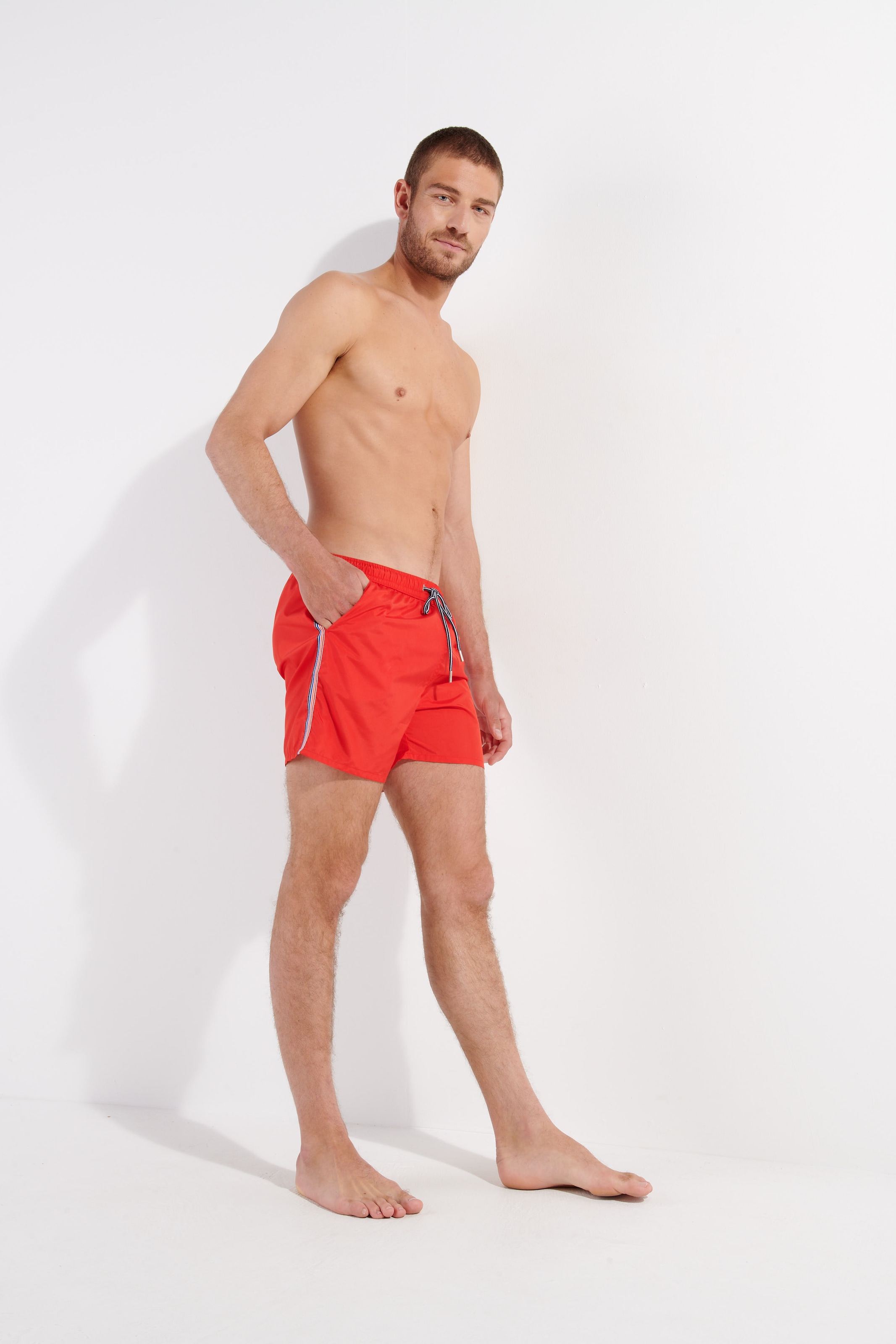 Hom Badeshorts »Nautical cup« schnelltrocknend, elastischer Bund, mit Kordel, Seitenstreifen