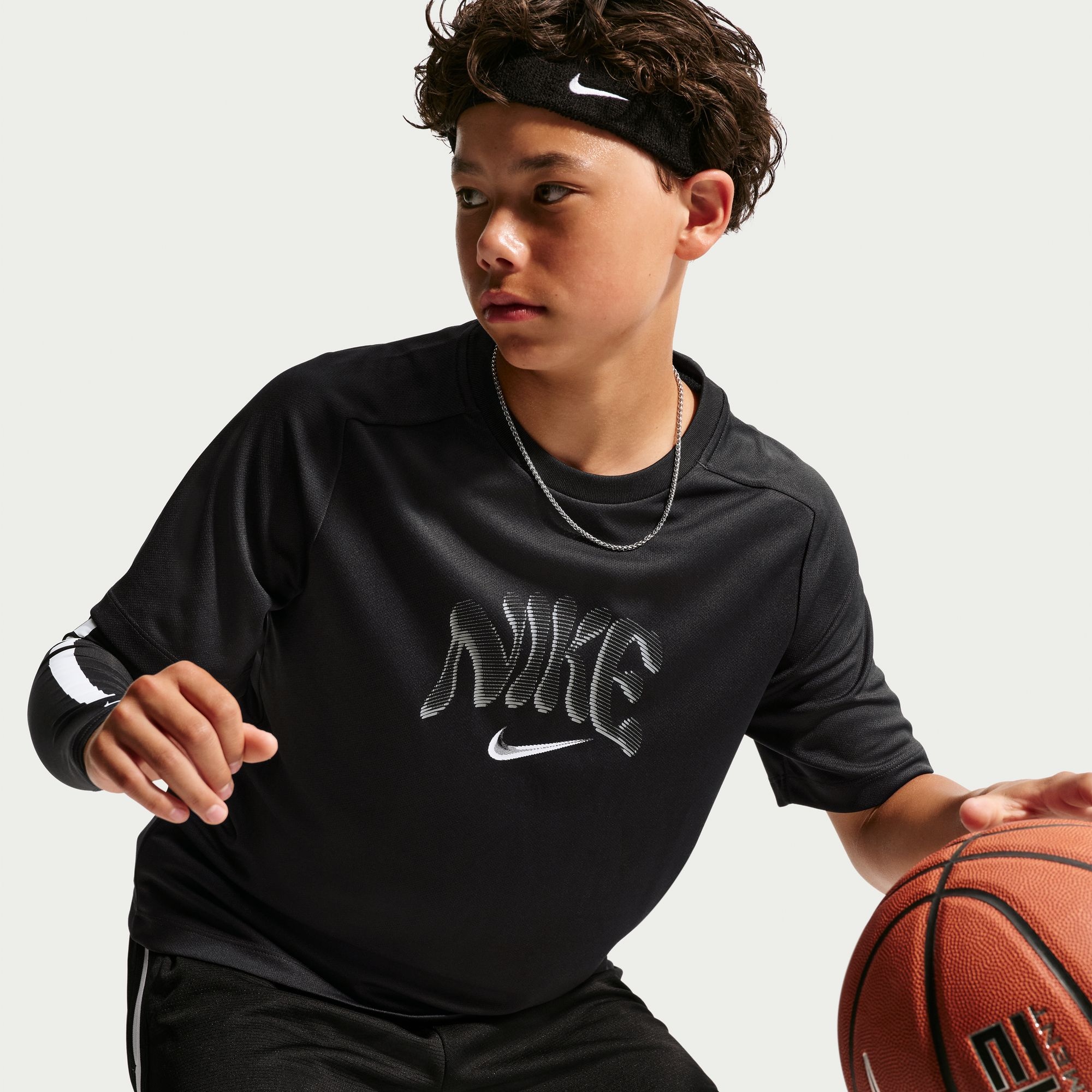 Nike Trainingsshirt »Nike Multi Refresh Big Kids' (Boys') Top« Für Kinder und Jugendliche